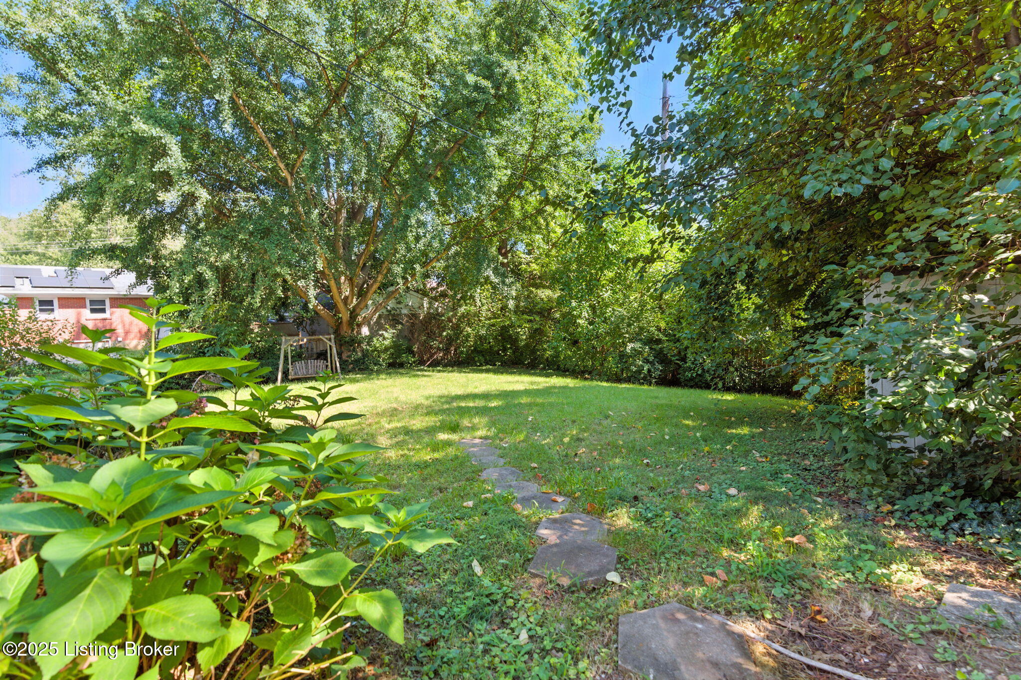 3501 Huon Dr