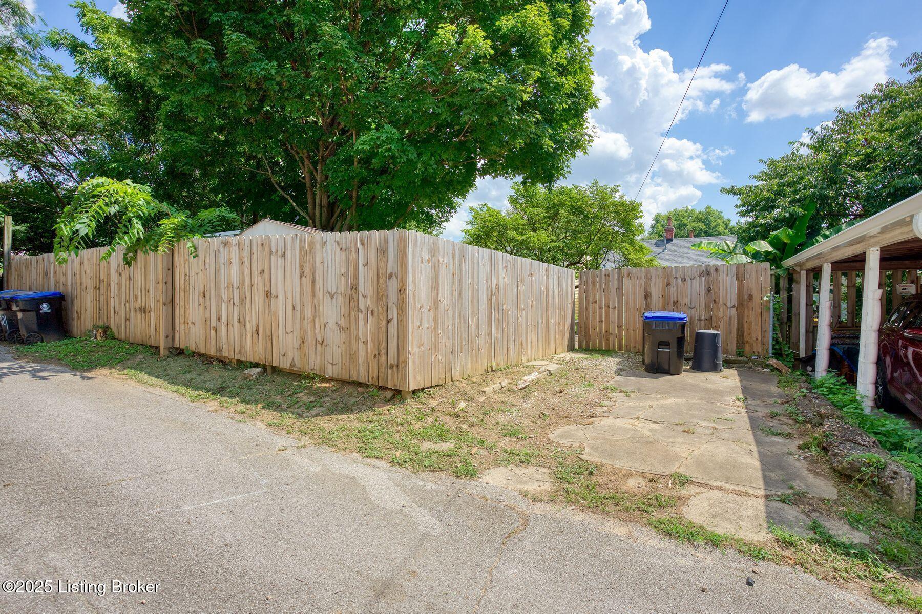 1019 Highland Ave