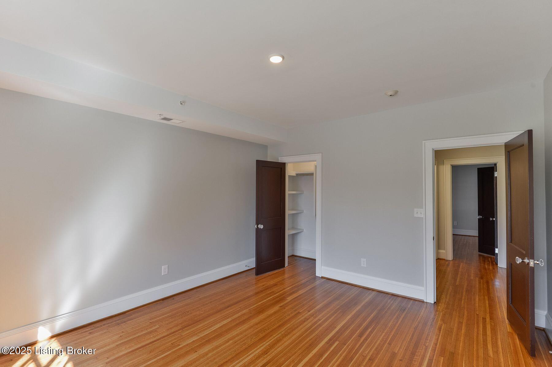 1411 Willow Ave 6