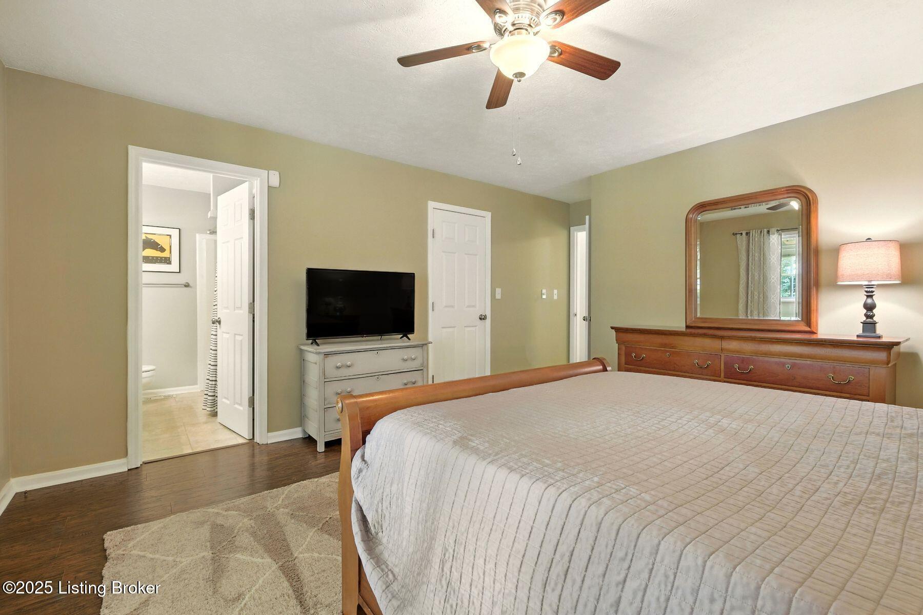 6104 Tidewater Ct