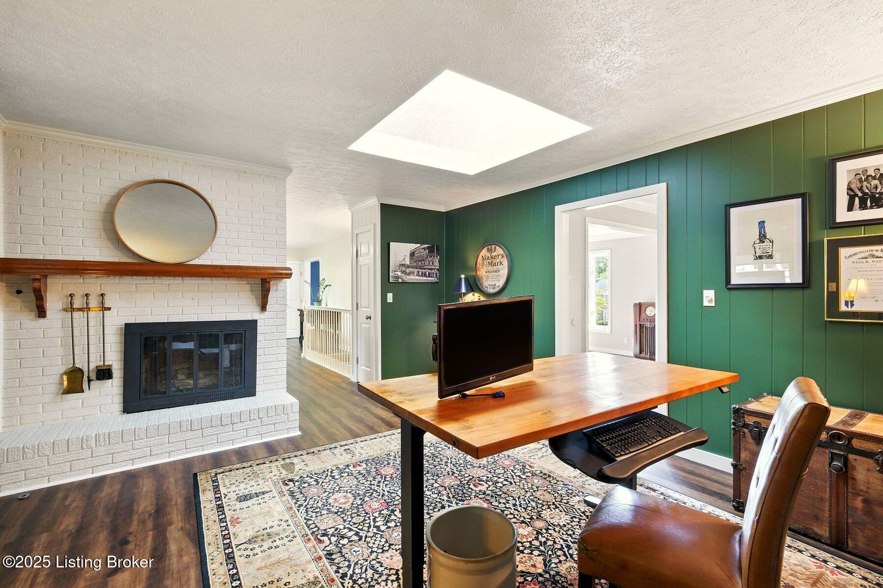 6104 Tidewater Ct