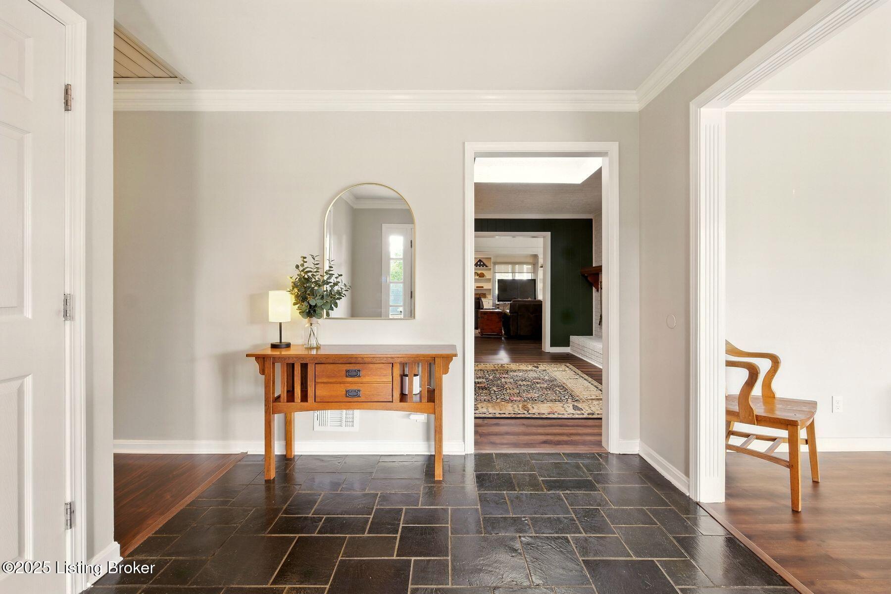 6104 Tidewater Ct