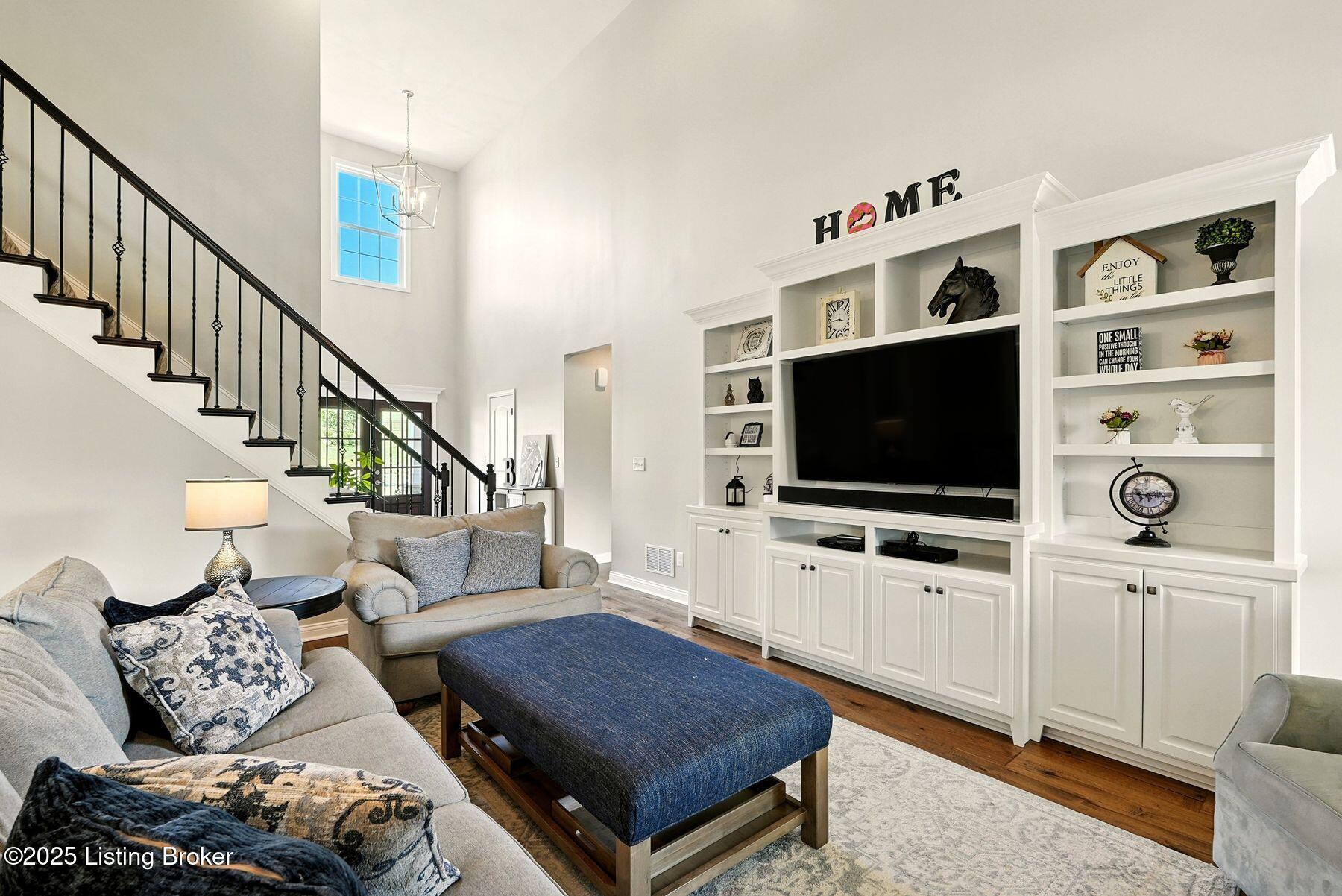 3403 Heather Wood Dr