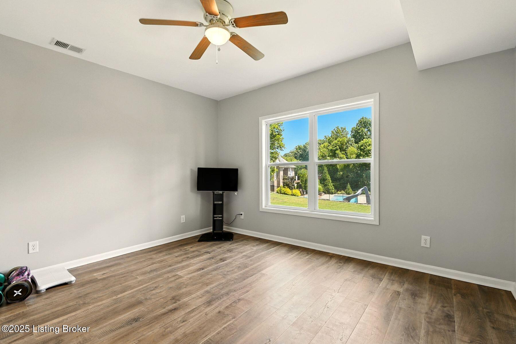 3403 Heather Wood Dr