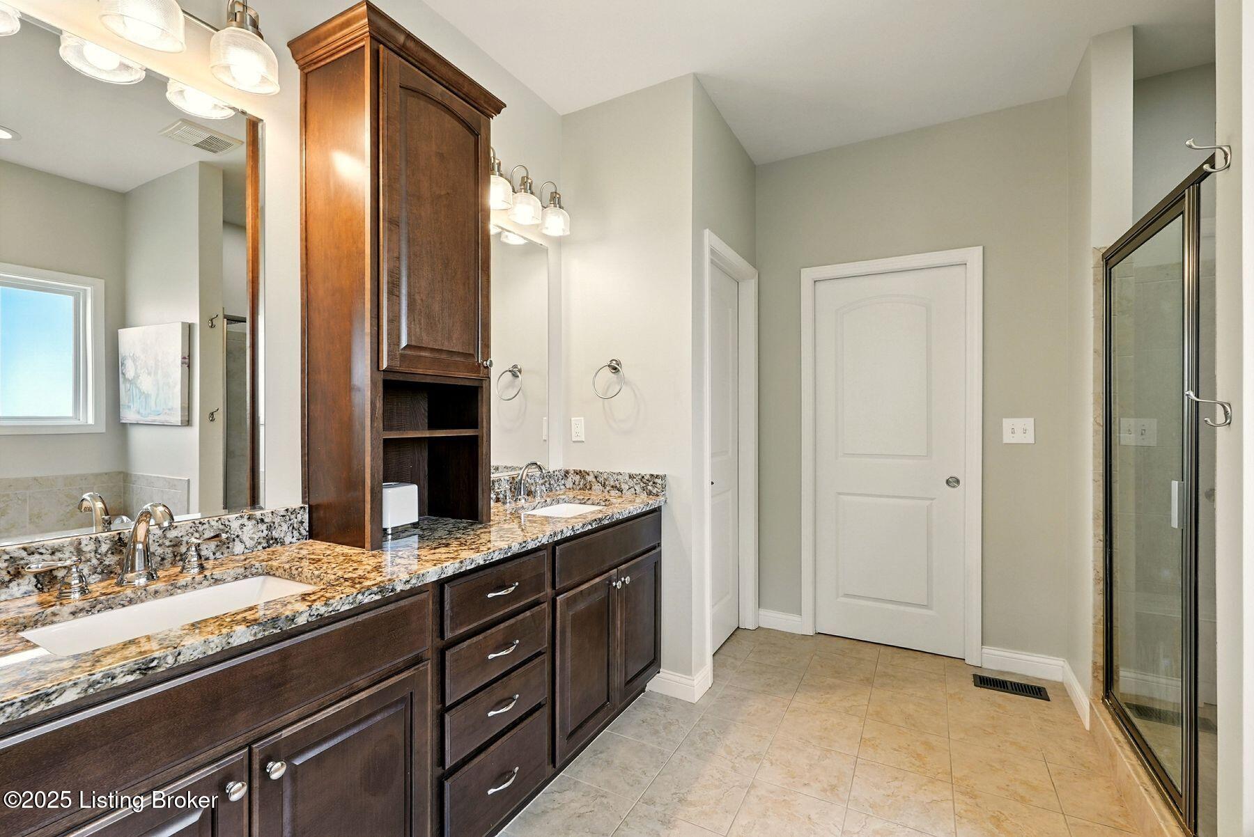 3403 Heather Wood Dr