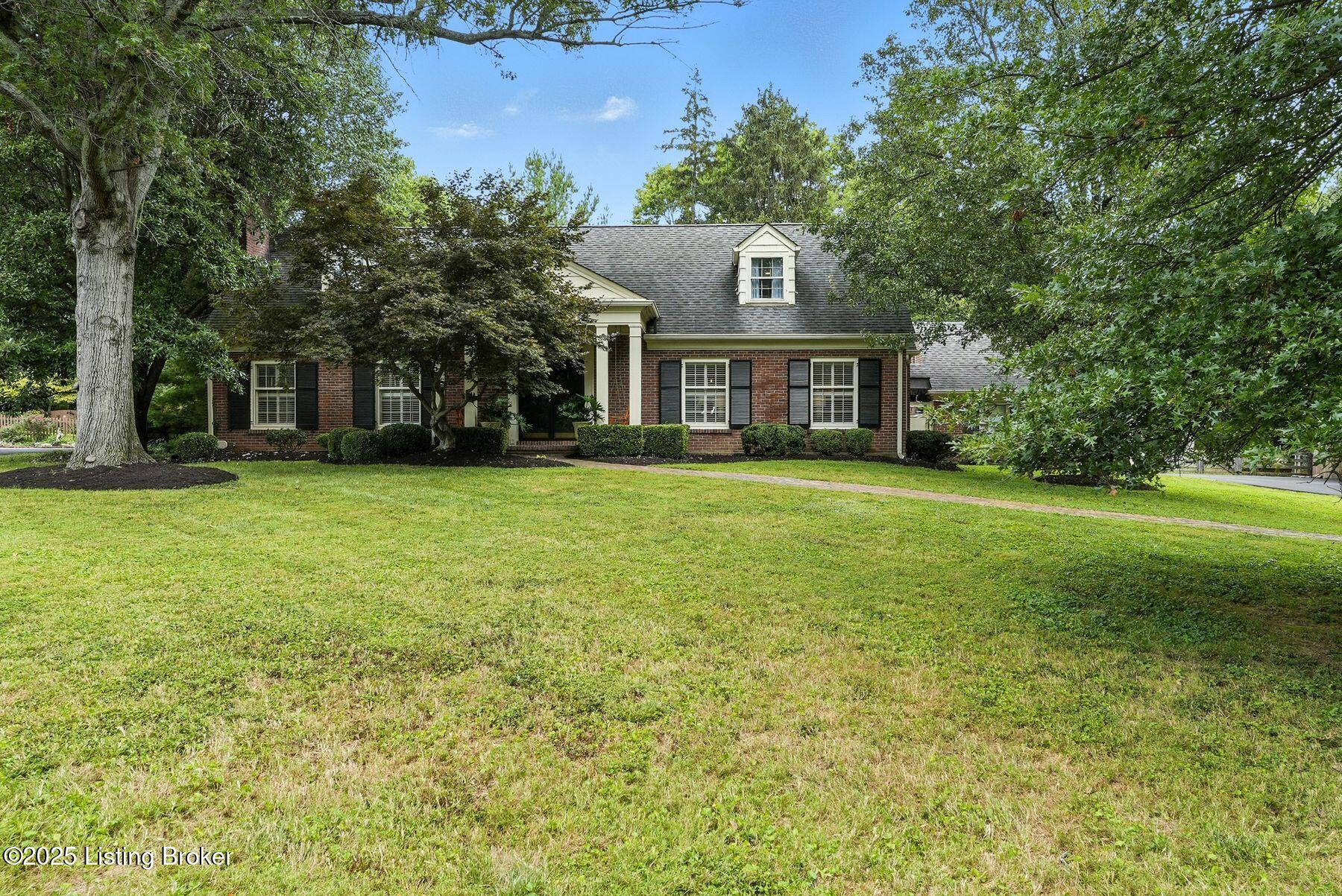 5819 Brittany Woods Cir
