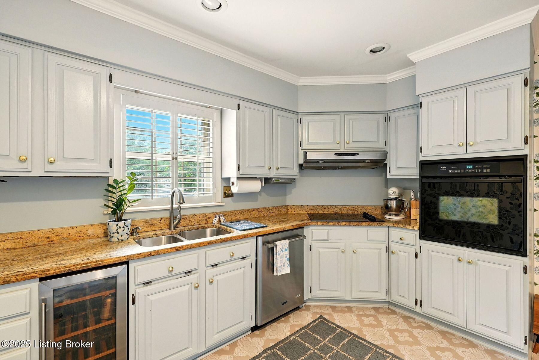 5819 Brittany Woods Cir