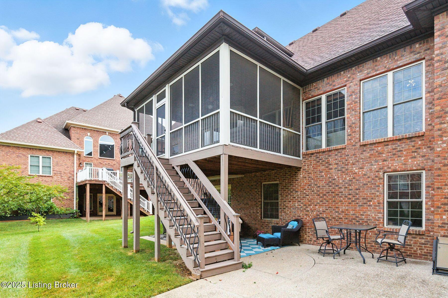 5204 Rock Bluff Dr