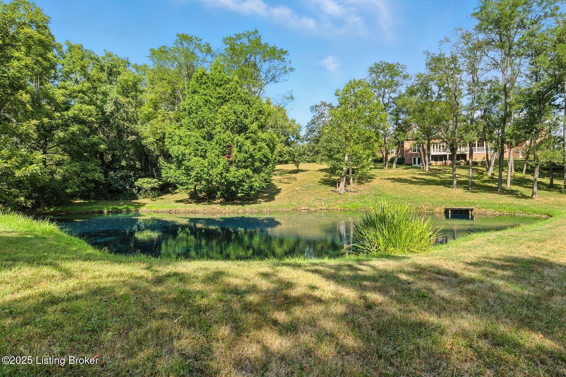 3720 Locke Ln