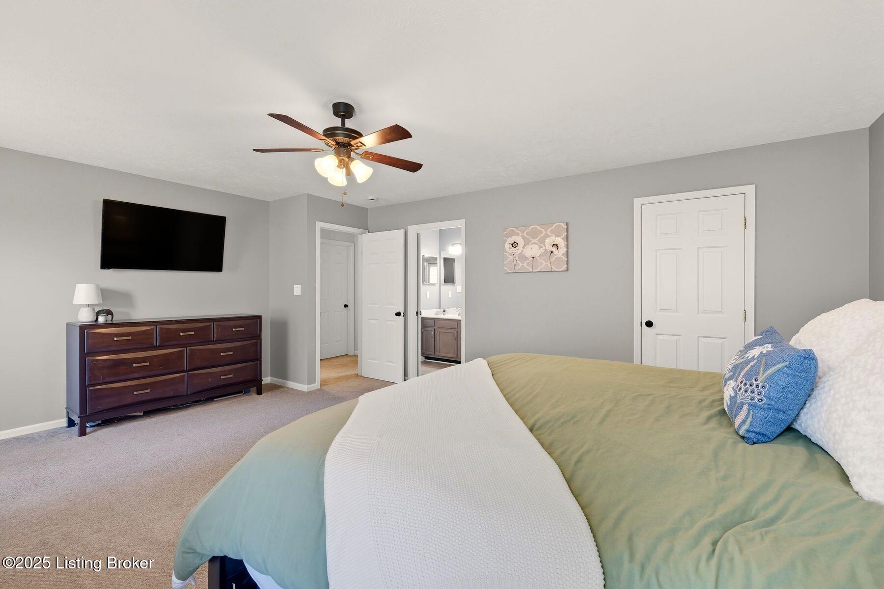 4643 Oak Pointe Dr