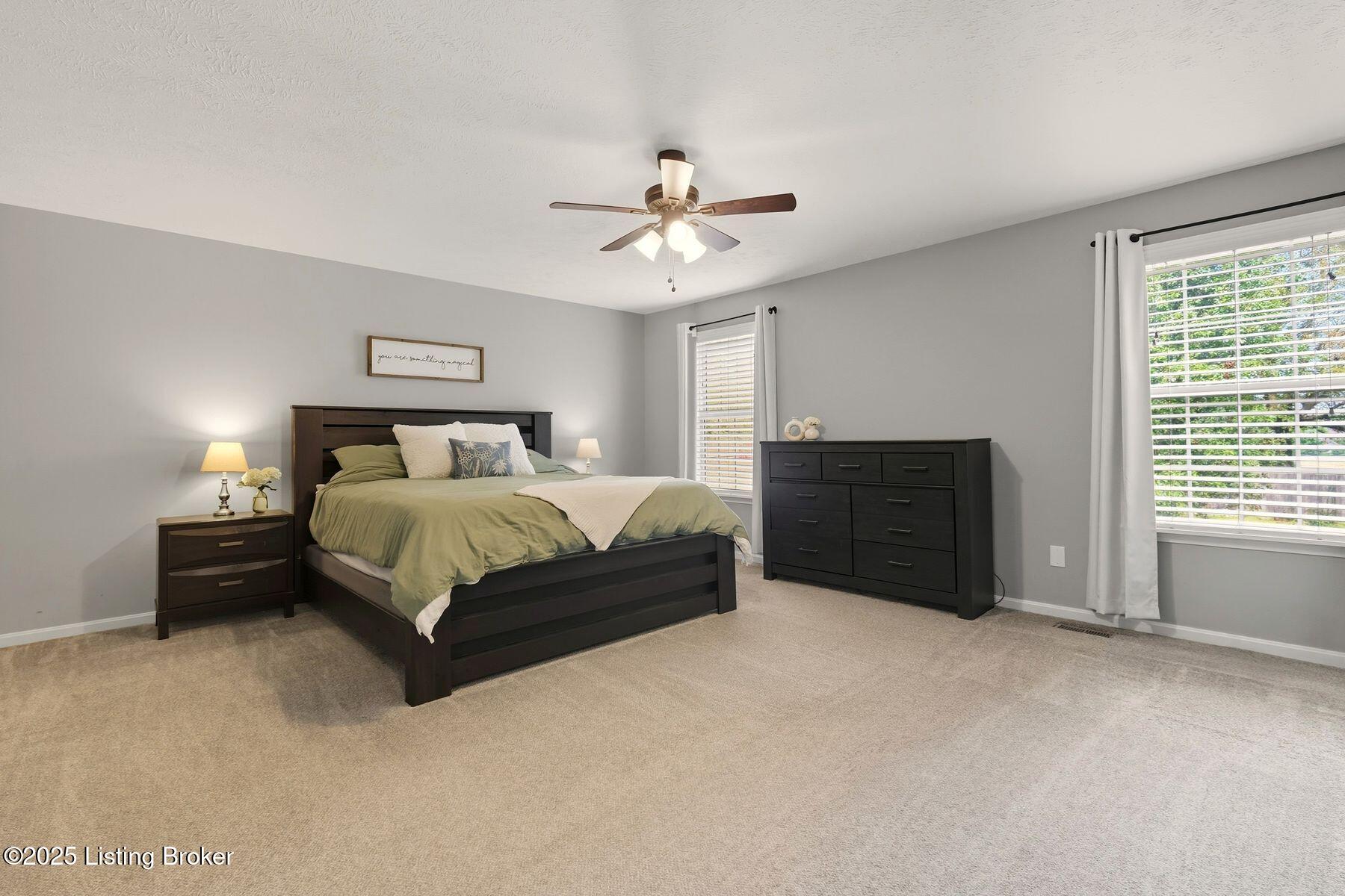4643 Oak Pointe Dr