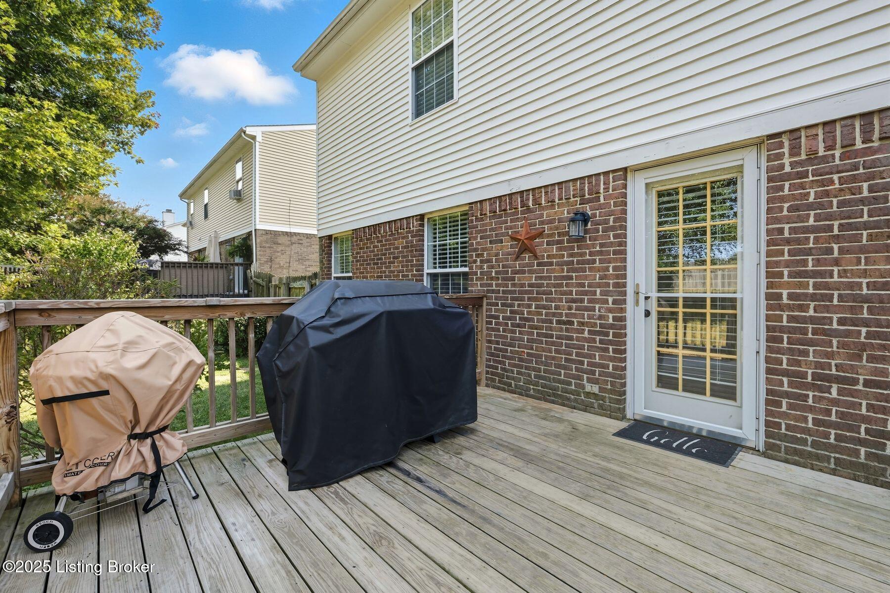 4643 Oak Pointe Dr