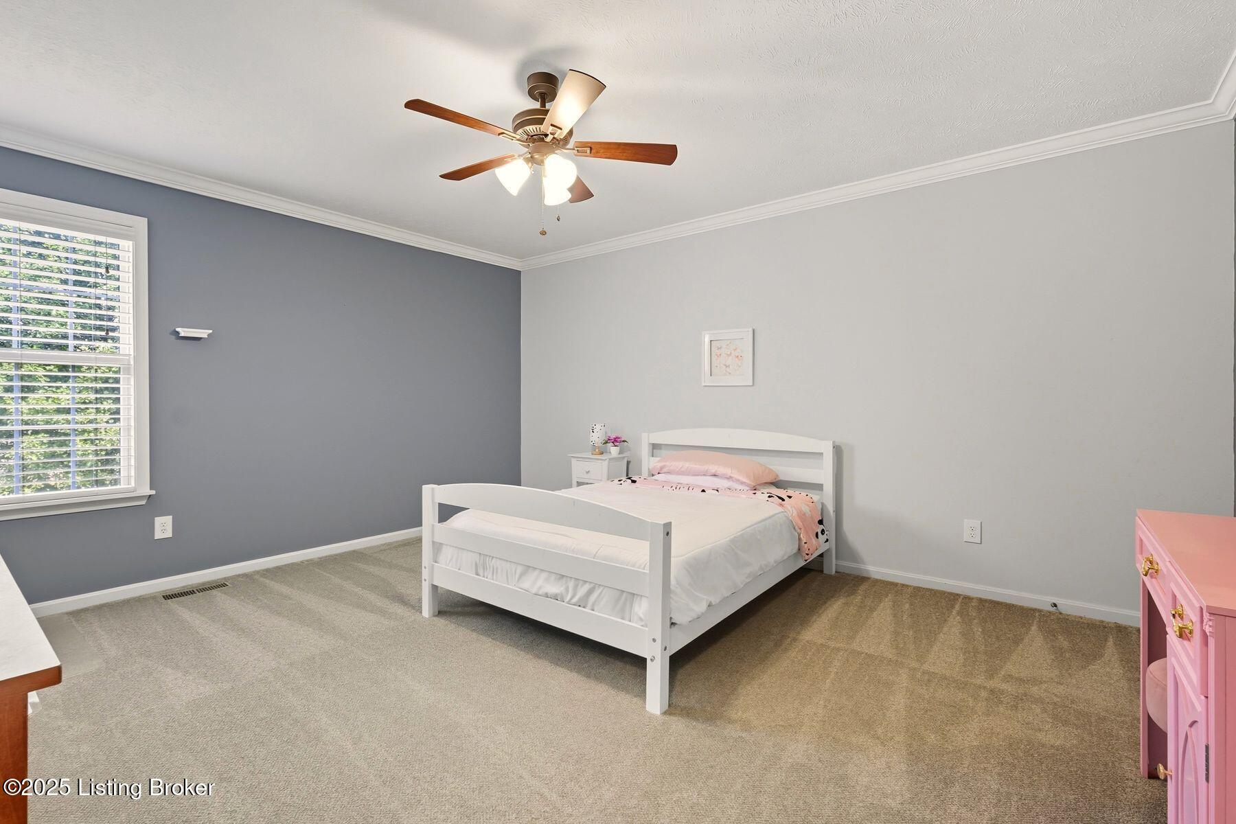 4643 Oak Pointe Dr