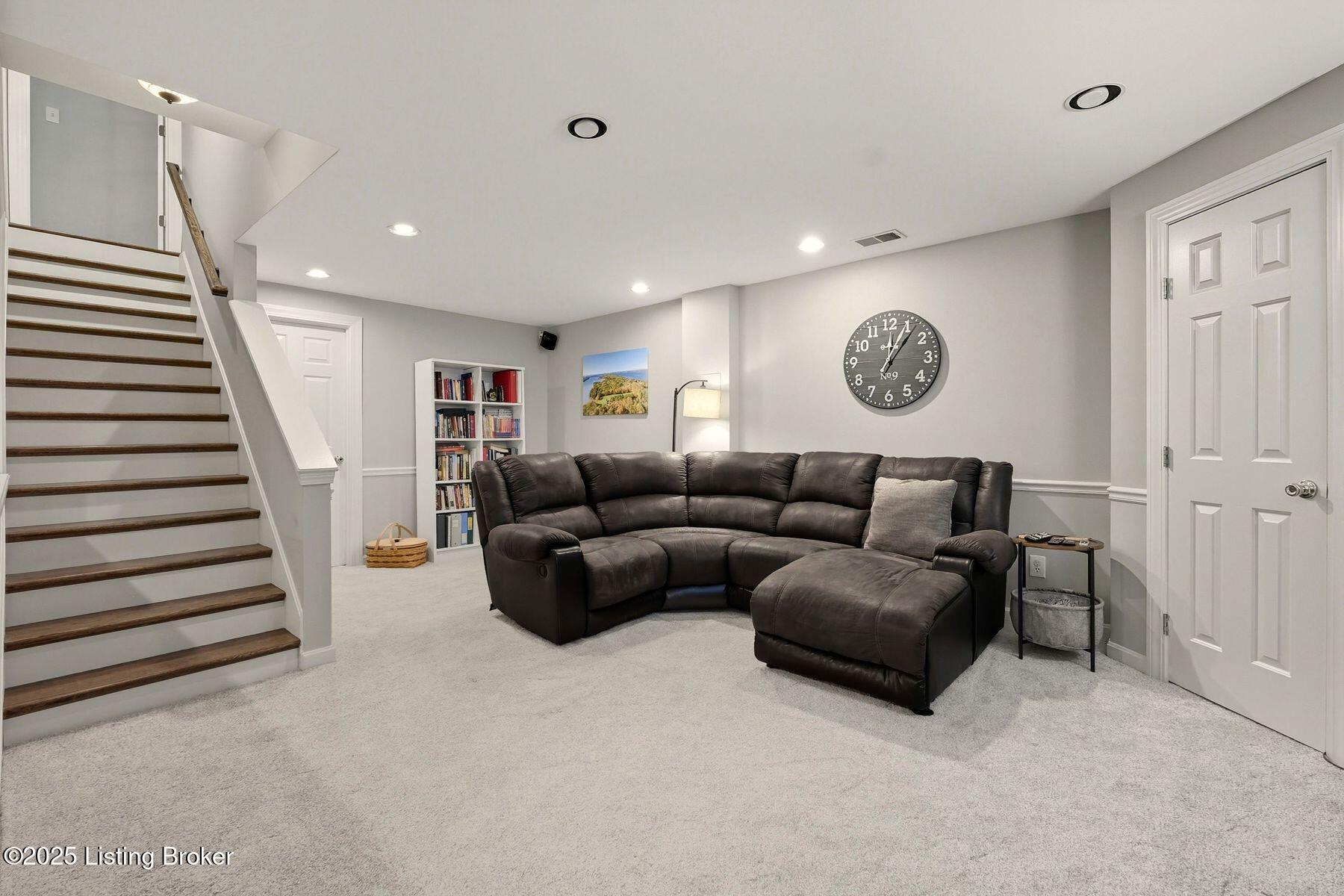 3000 Westfair Cove