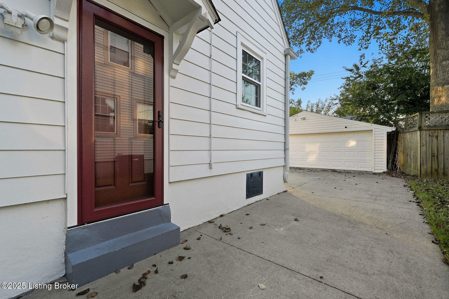 4222 Briarwood Rd