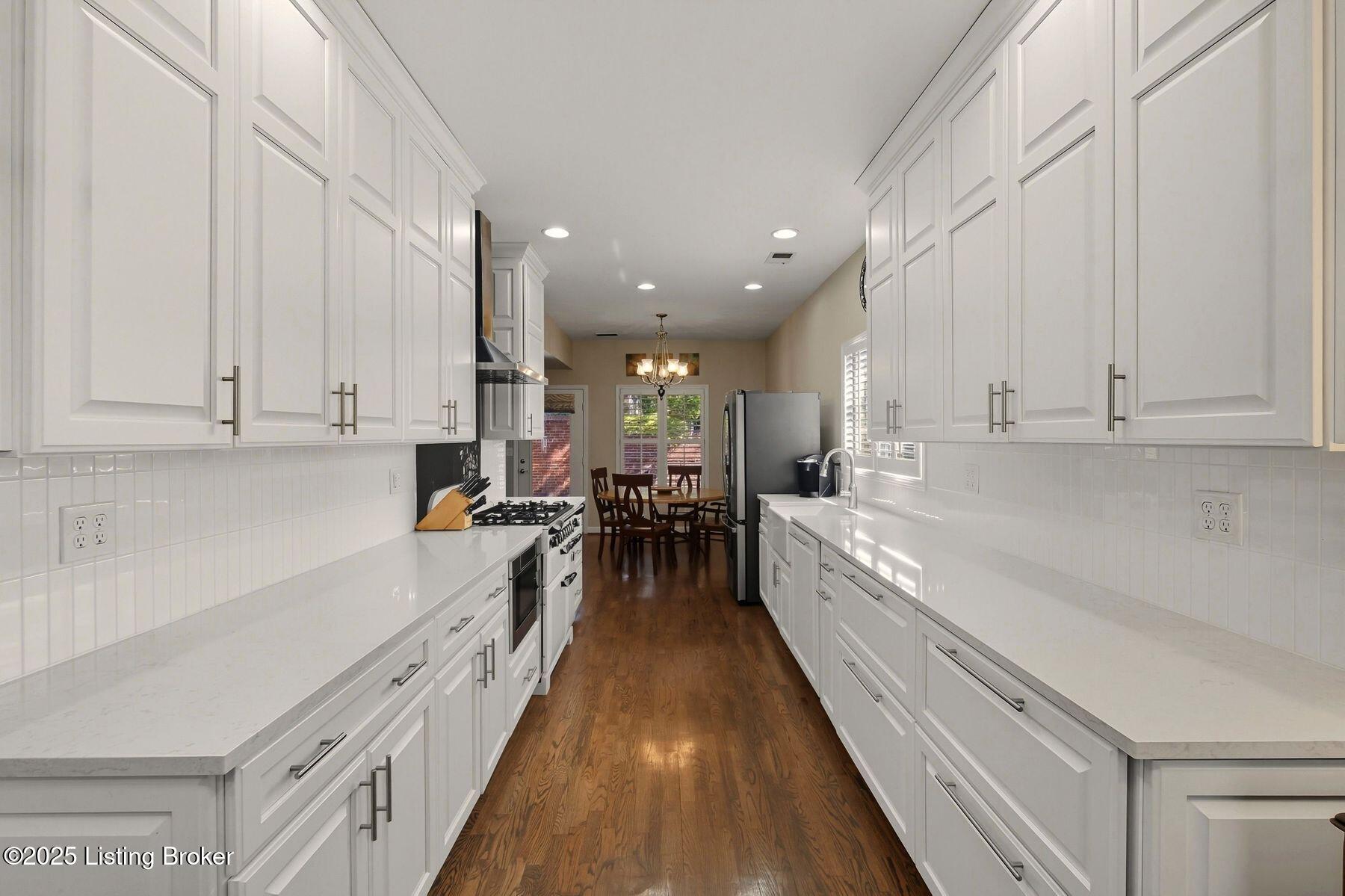 709 Tunbridge Wells Ln