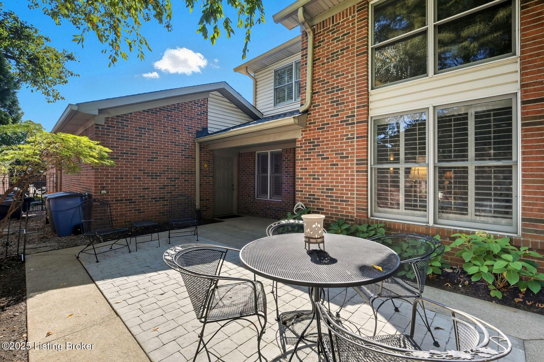 709 Tunbridge Wells Ln