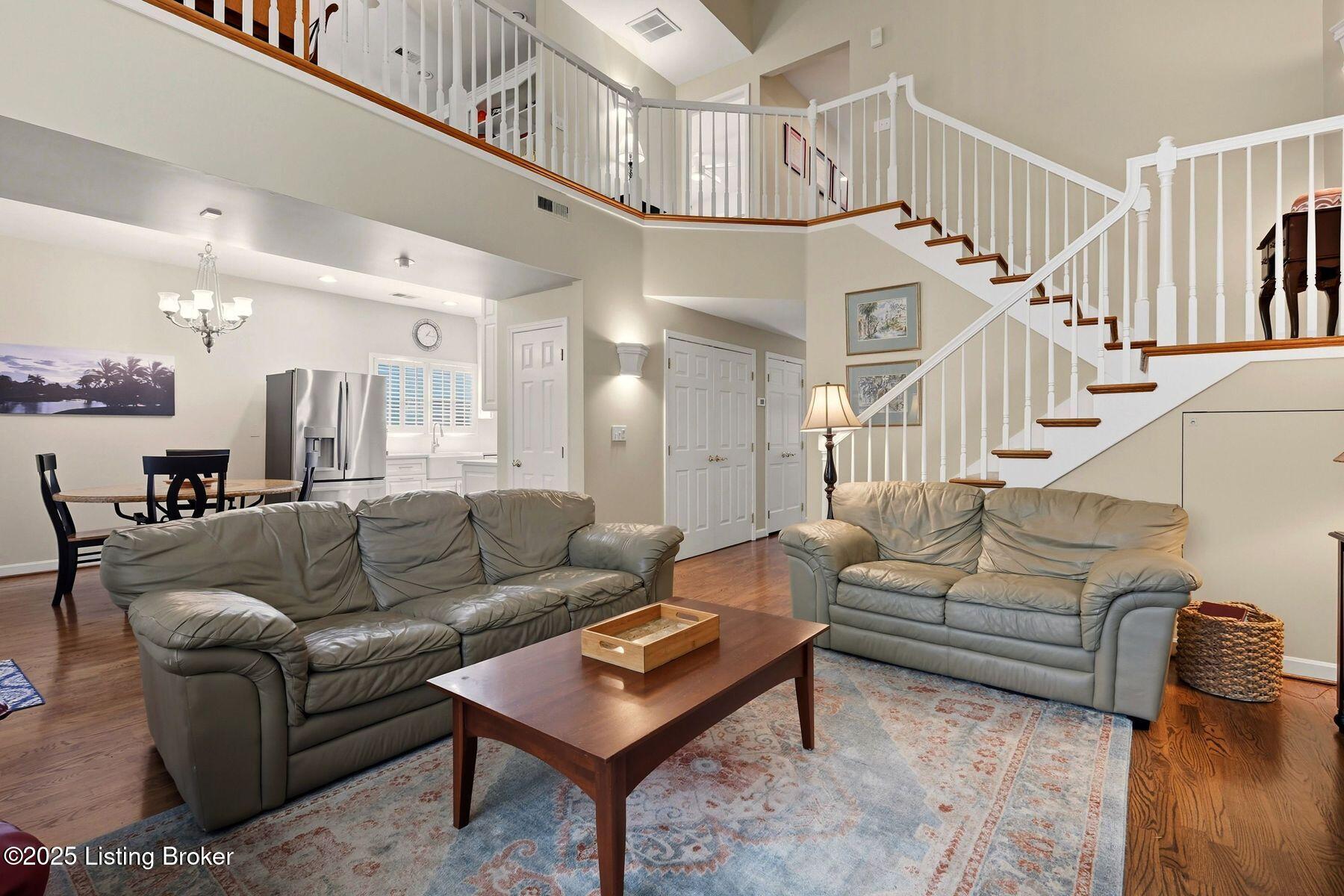 709 Tunbridge Wells Ln