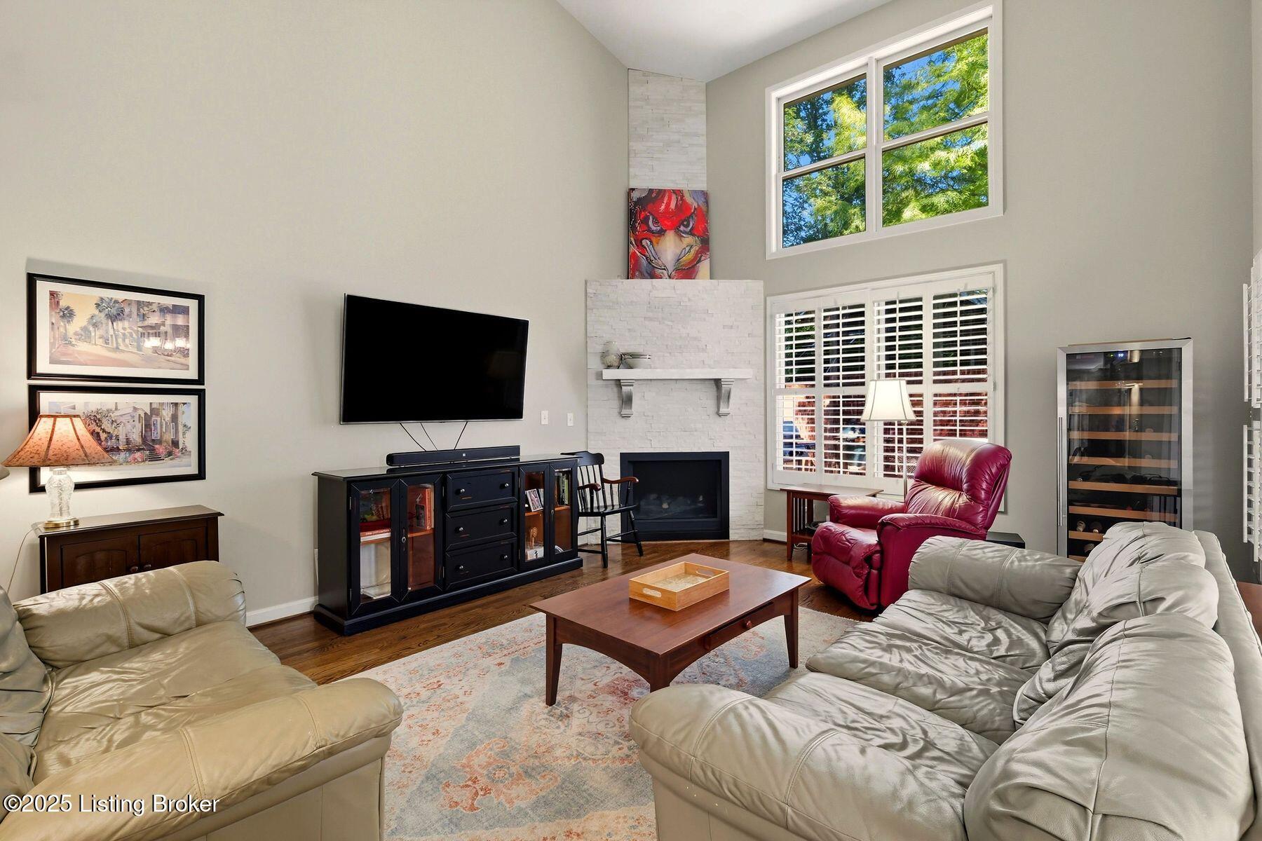 709 Tunbridge Wells Ln