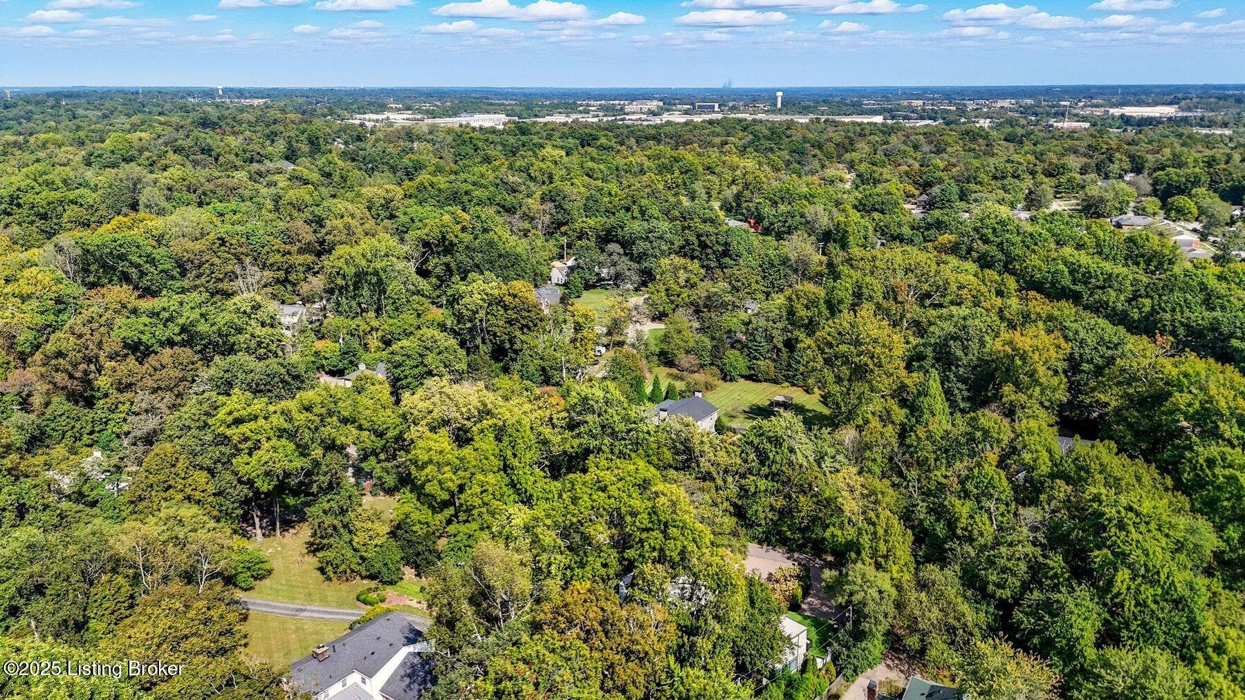 12108 Locust Ln