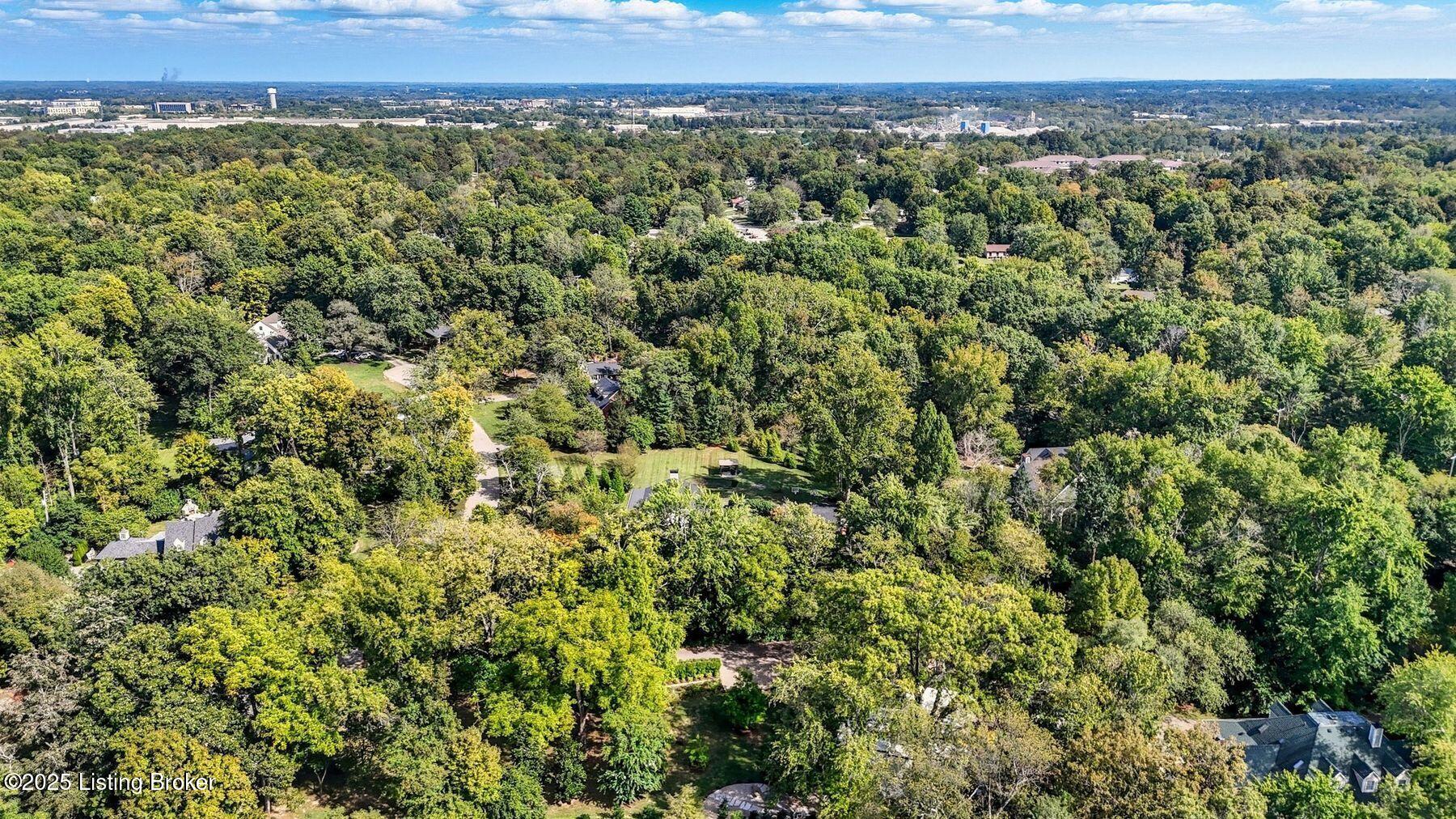 12108 Locust Ln