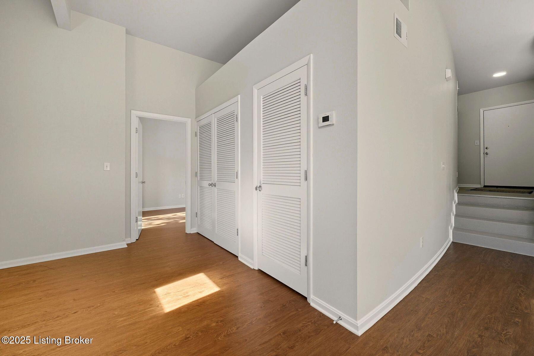 2745 Grinstead Dr 106