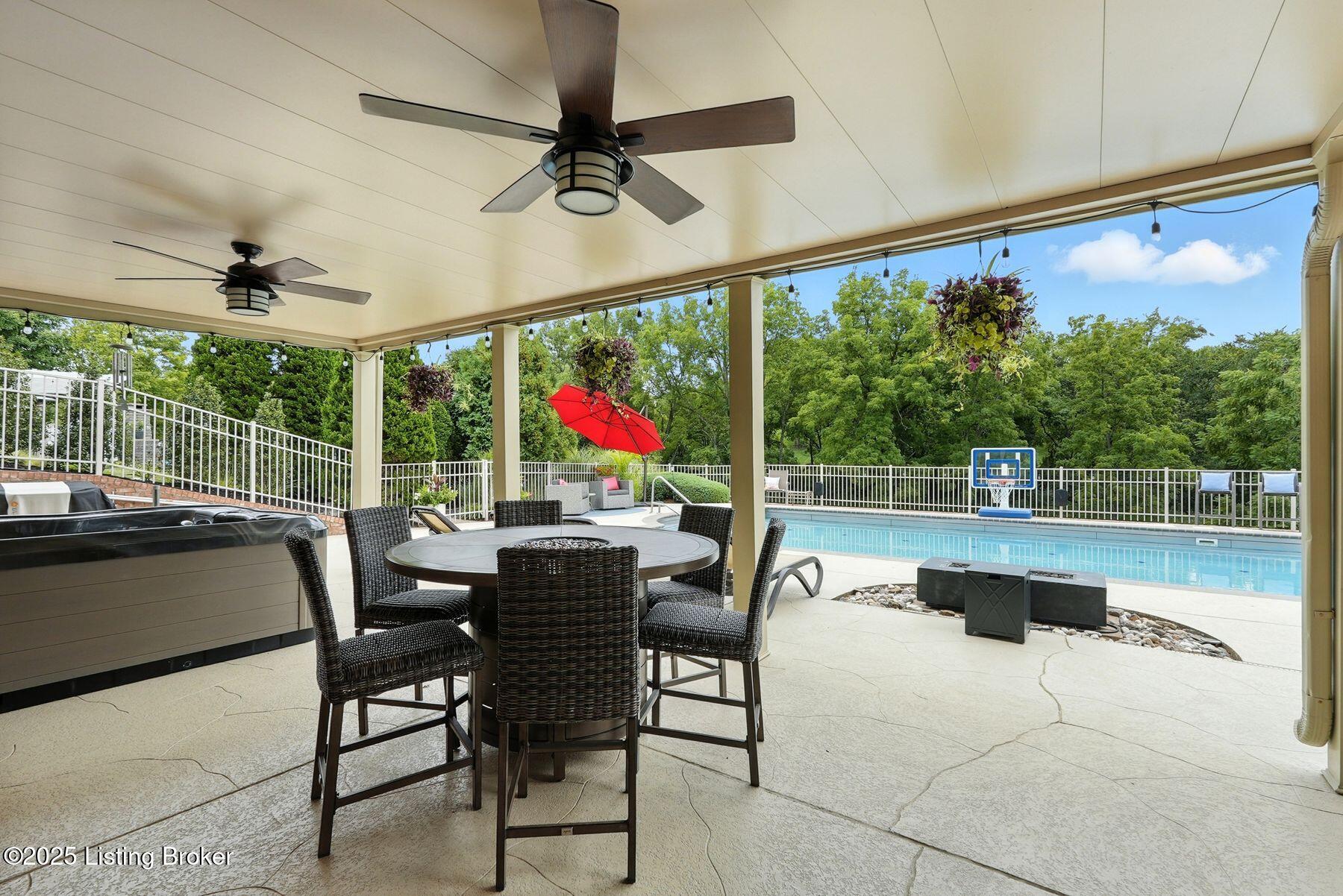 12906 Ridgemoor Dr