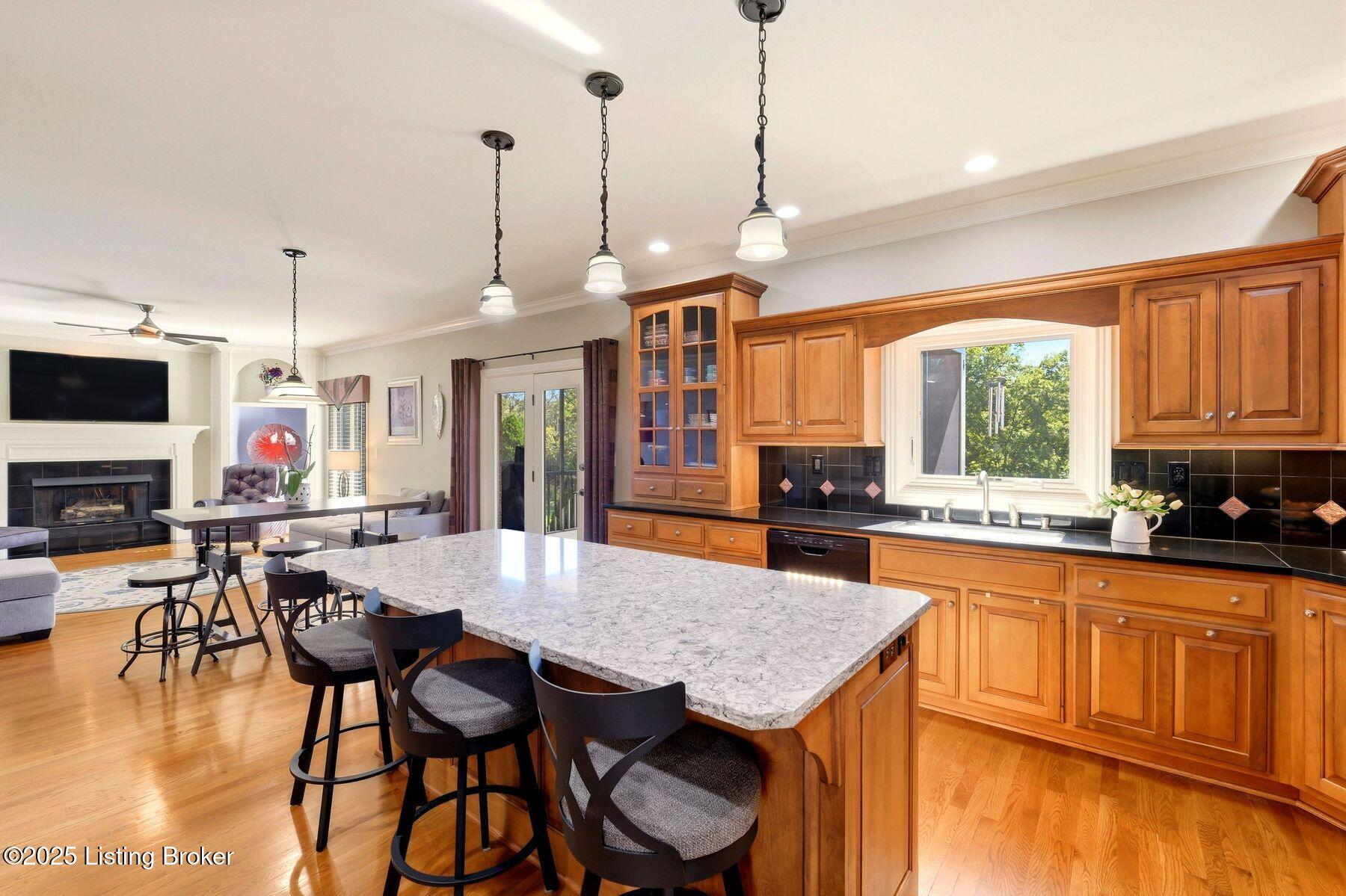 12906 Ridgemoor Dr