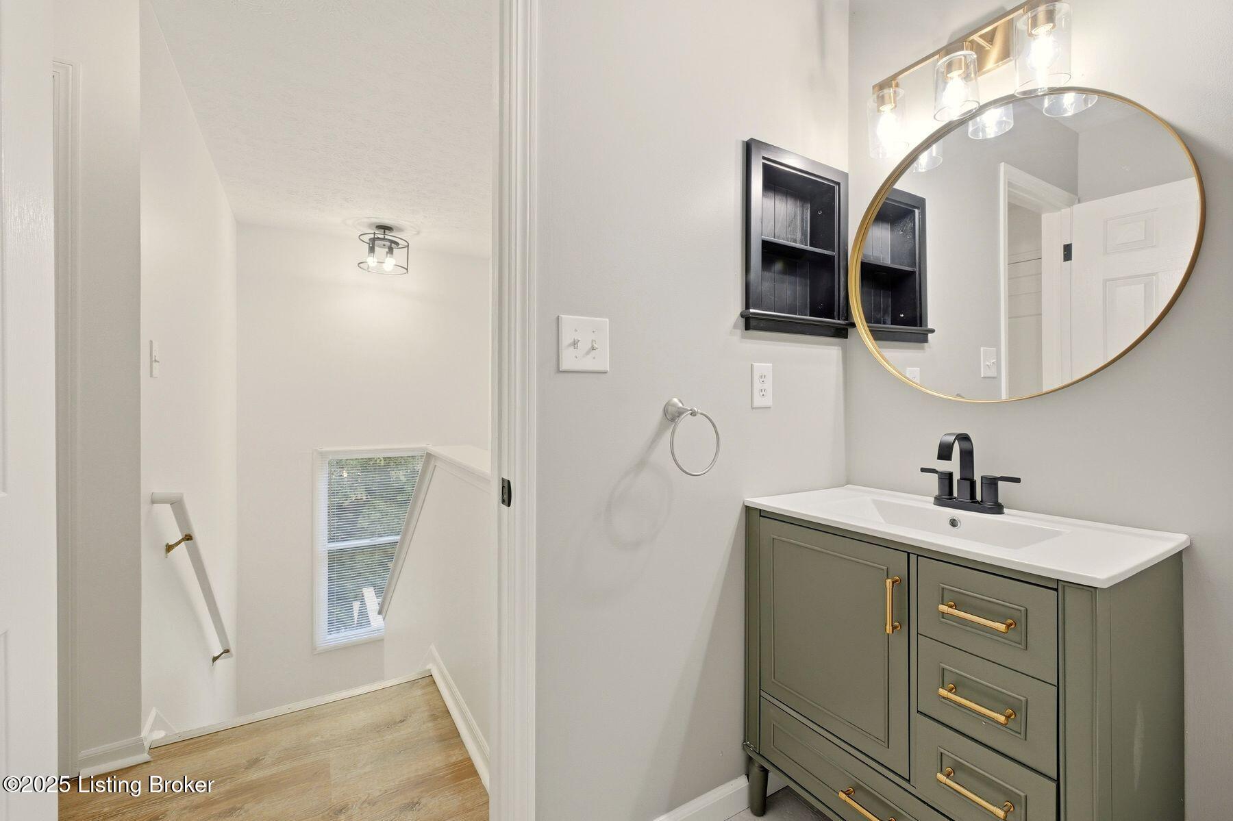 5202 Rainmaker Ct