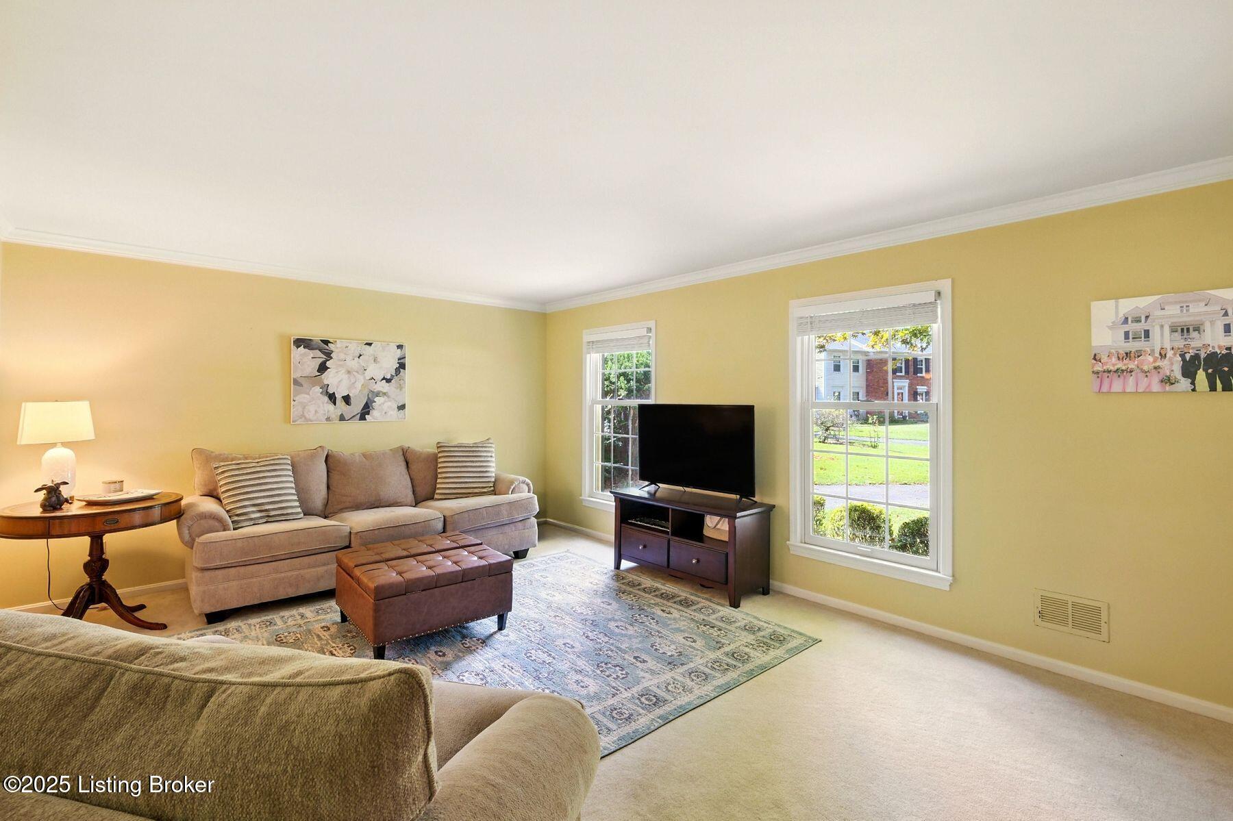 2901 Homewood Pl