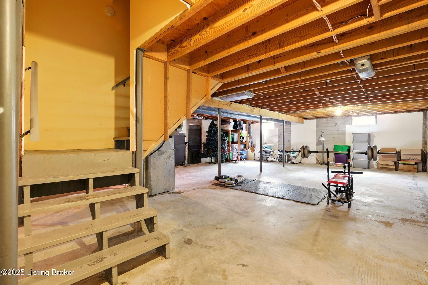 2901 Homewood Pl