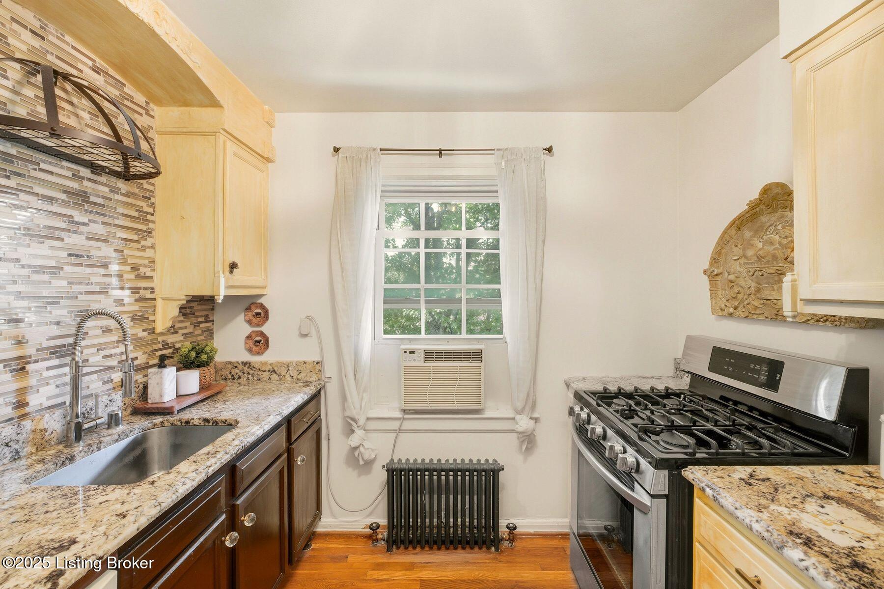 2641 Landor Ave UNIT 2H