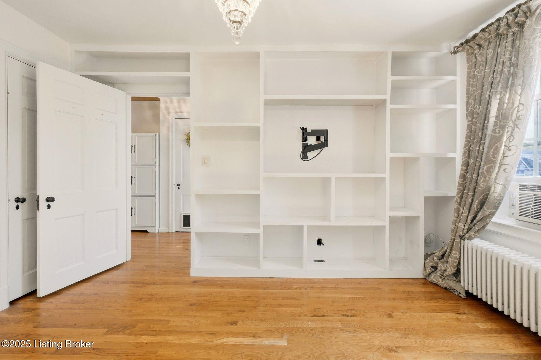 2641 Landor Ave UNIT 2H