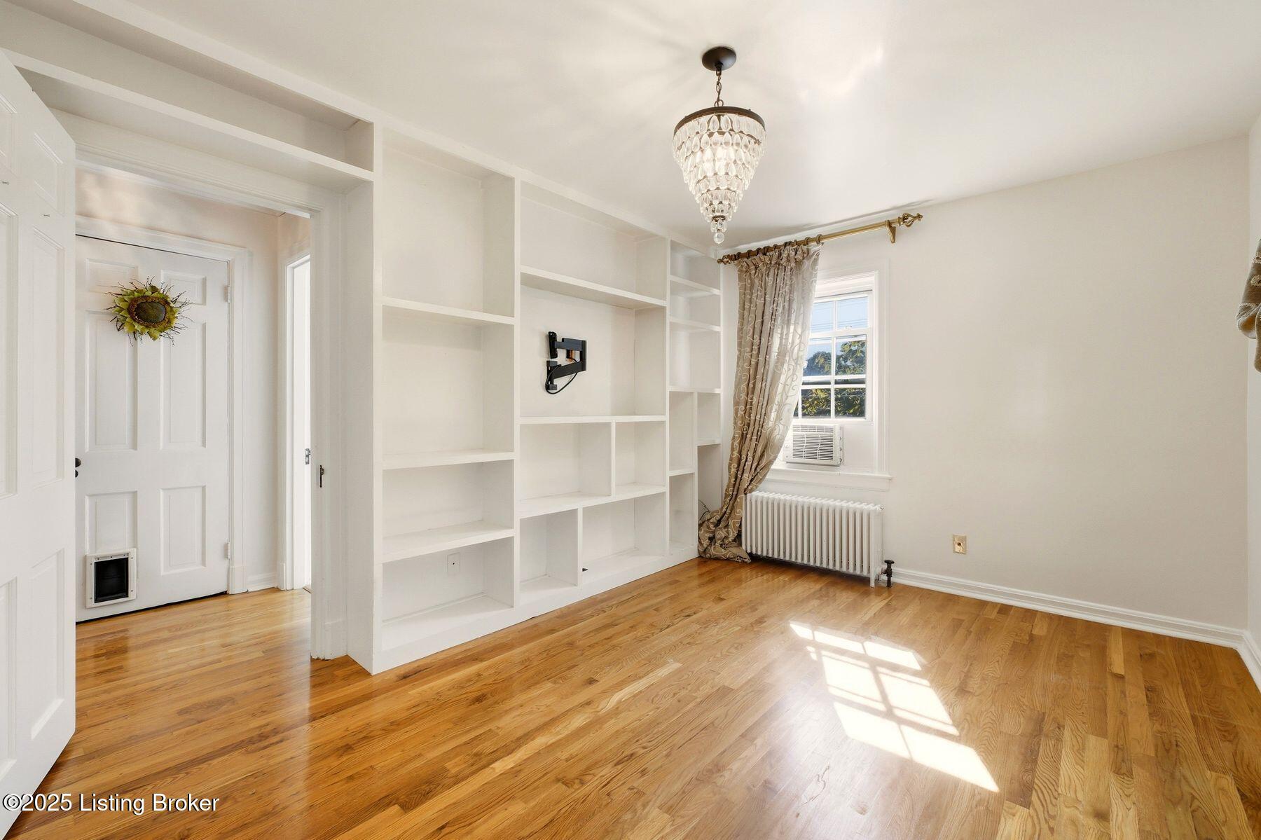 2641 Landor Ave UNIT 2H