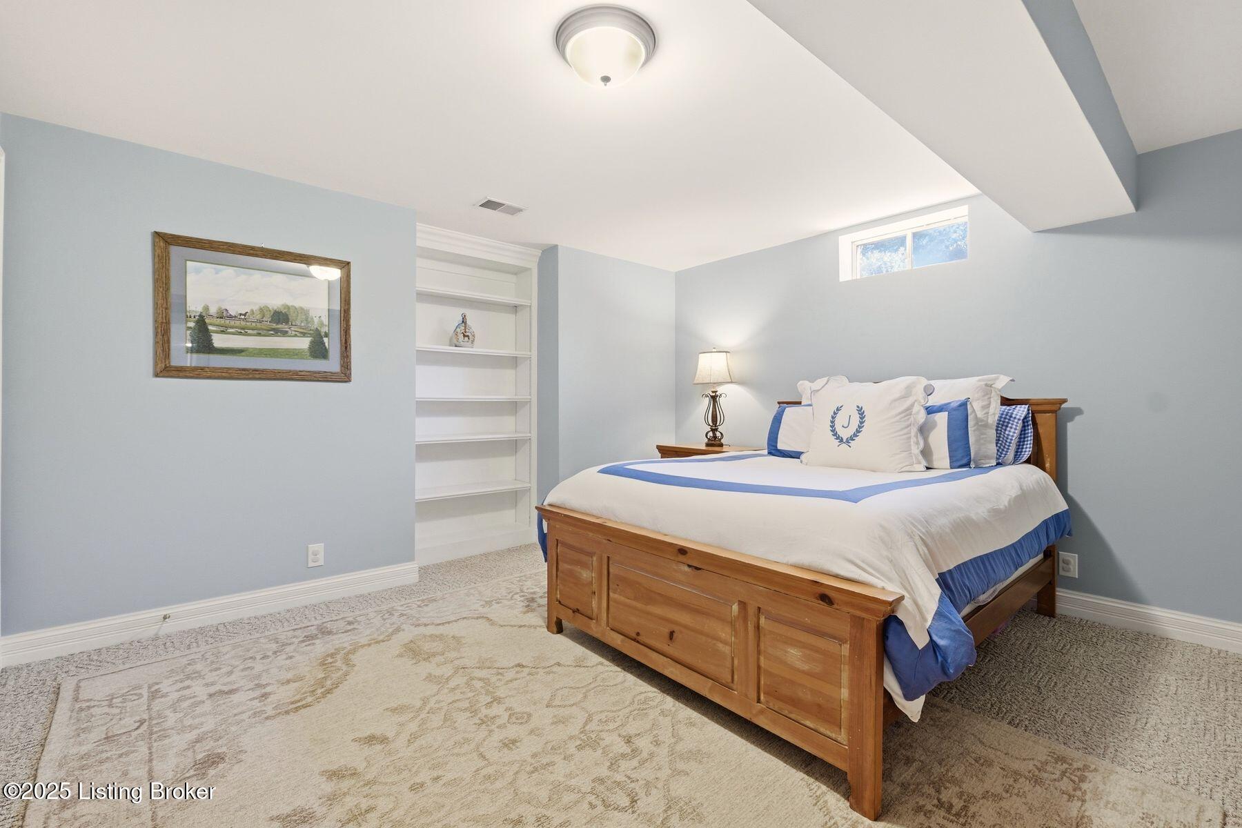 12613 Ridgemoor Dr