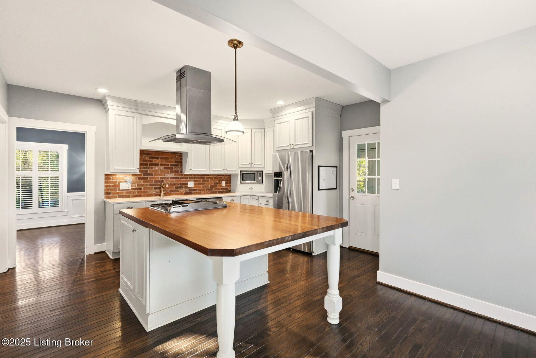 10010 Covered Bridge Rd