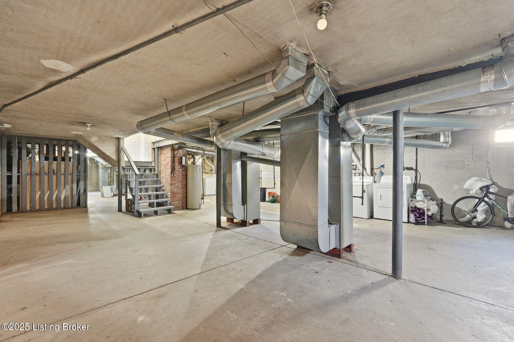 114 Crescent Ave A4