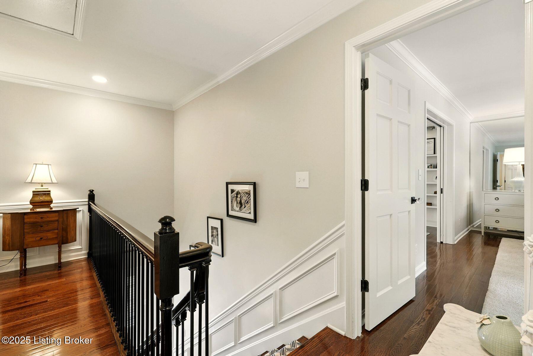 219 Saint Matthews Ave