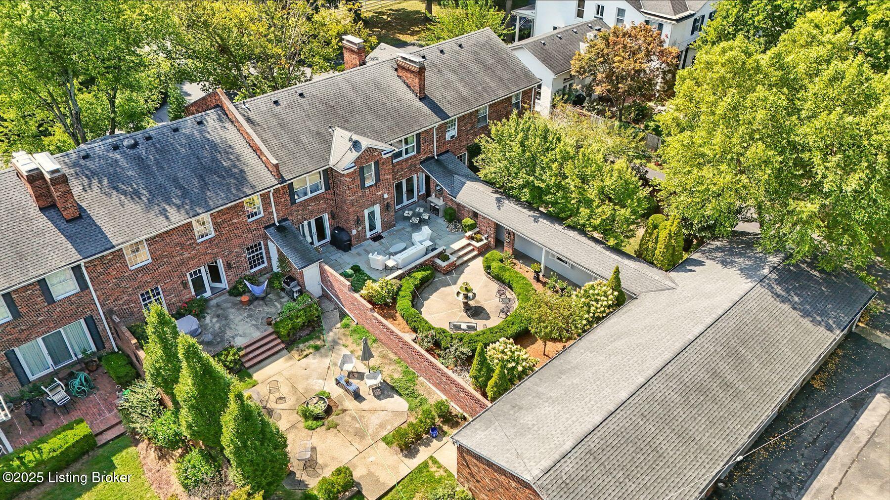 219 Saint Matthews Ave