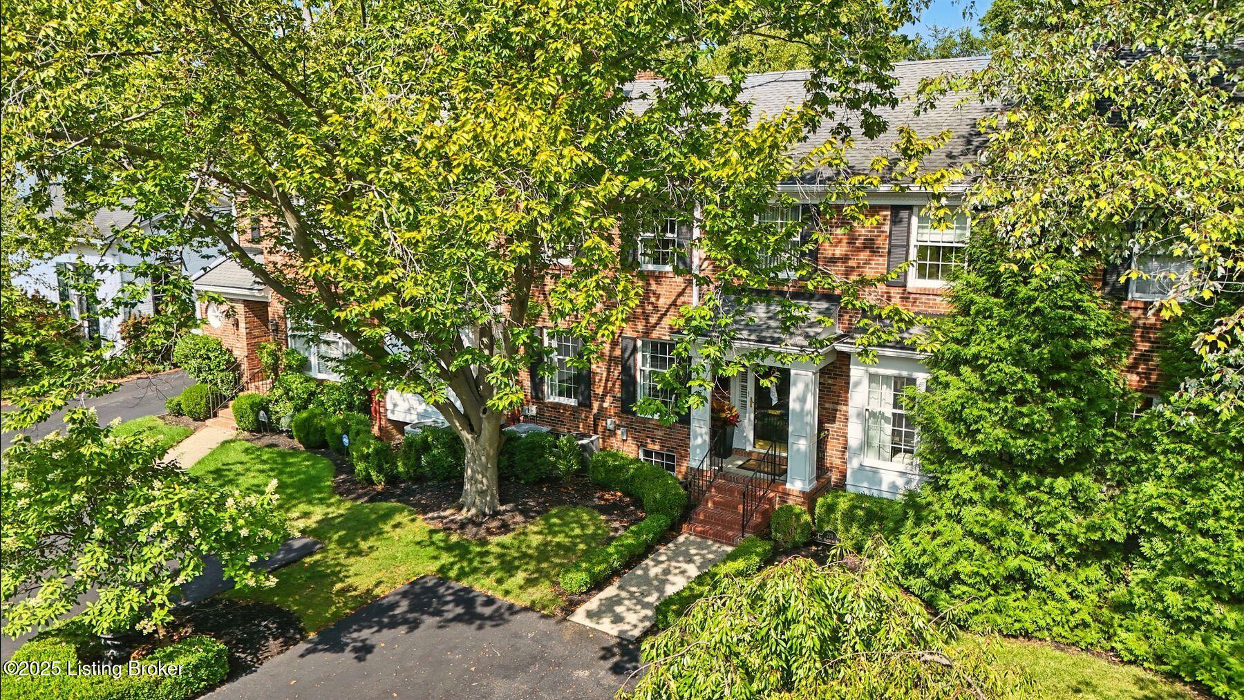 219 Saint Matthews Ave