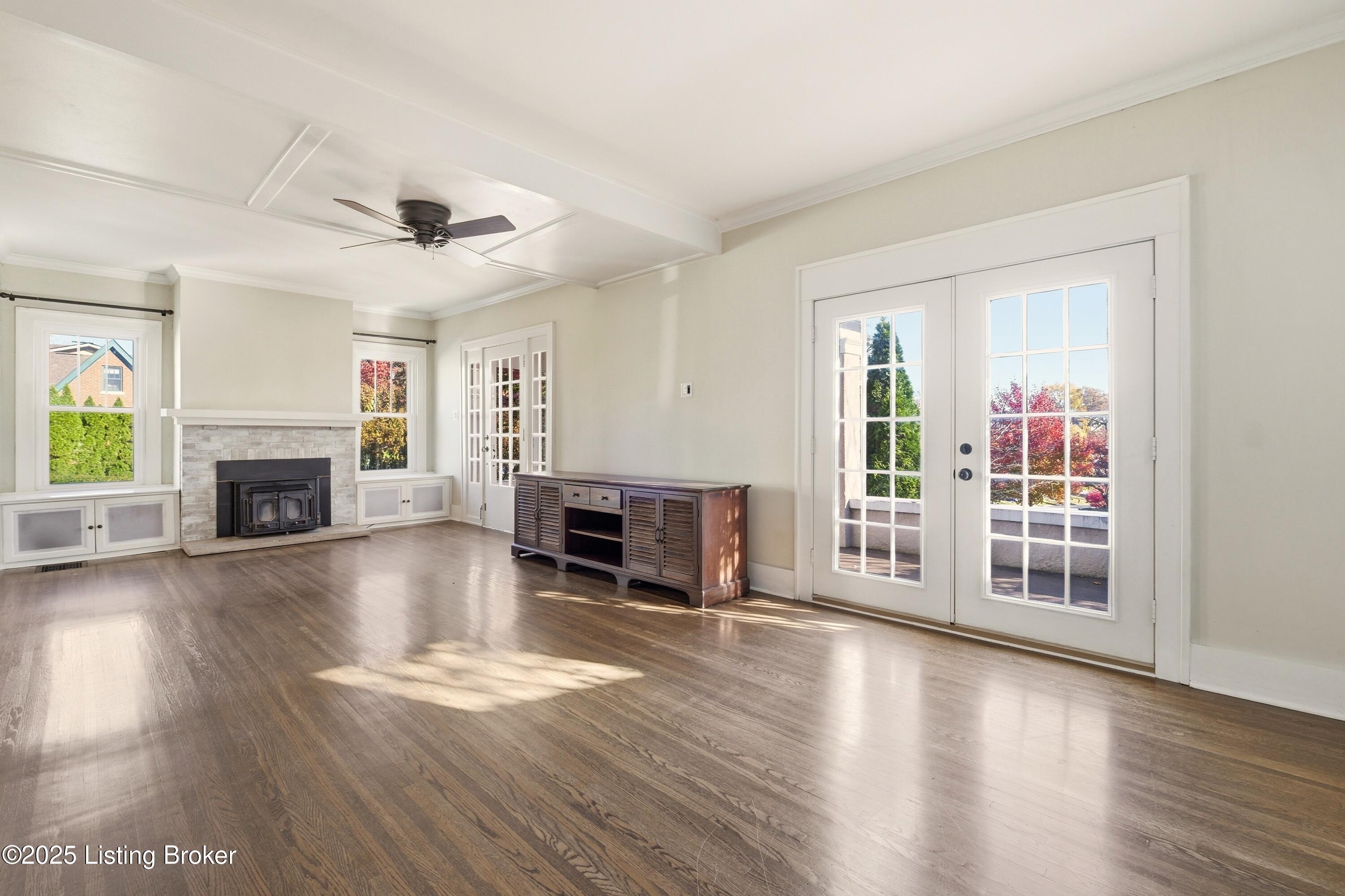 1807 Harvard Dr