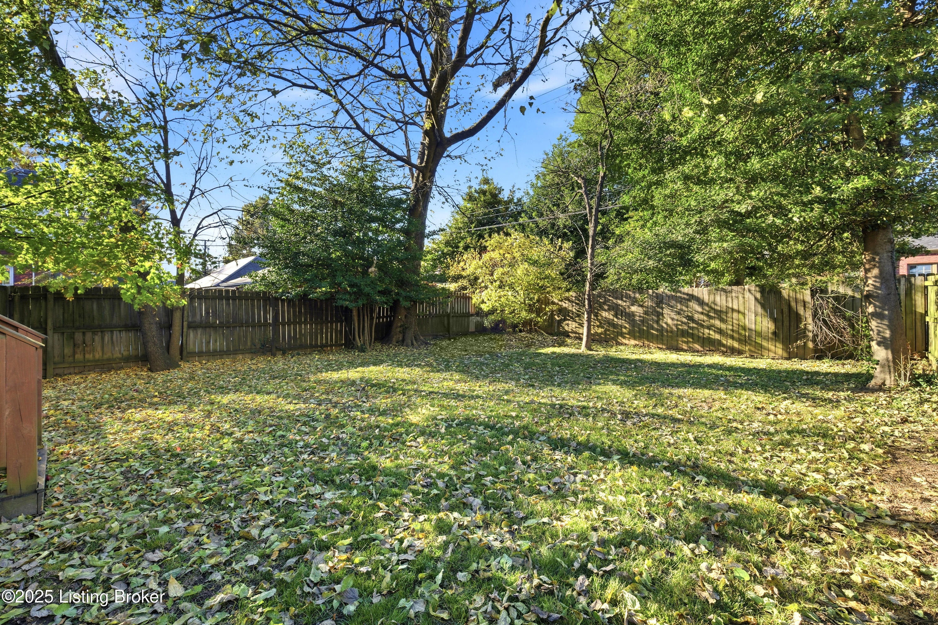 1807 Harvard Dr