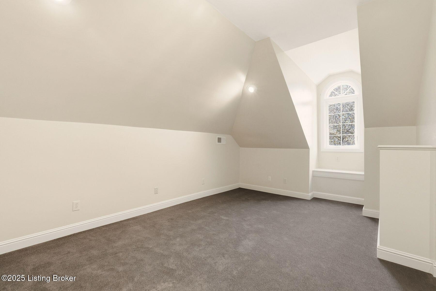 2605 Evergreen Wynde