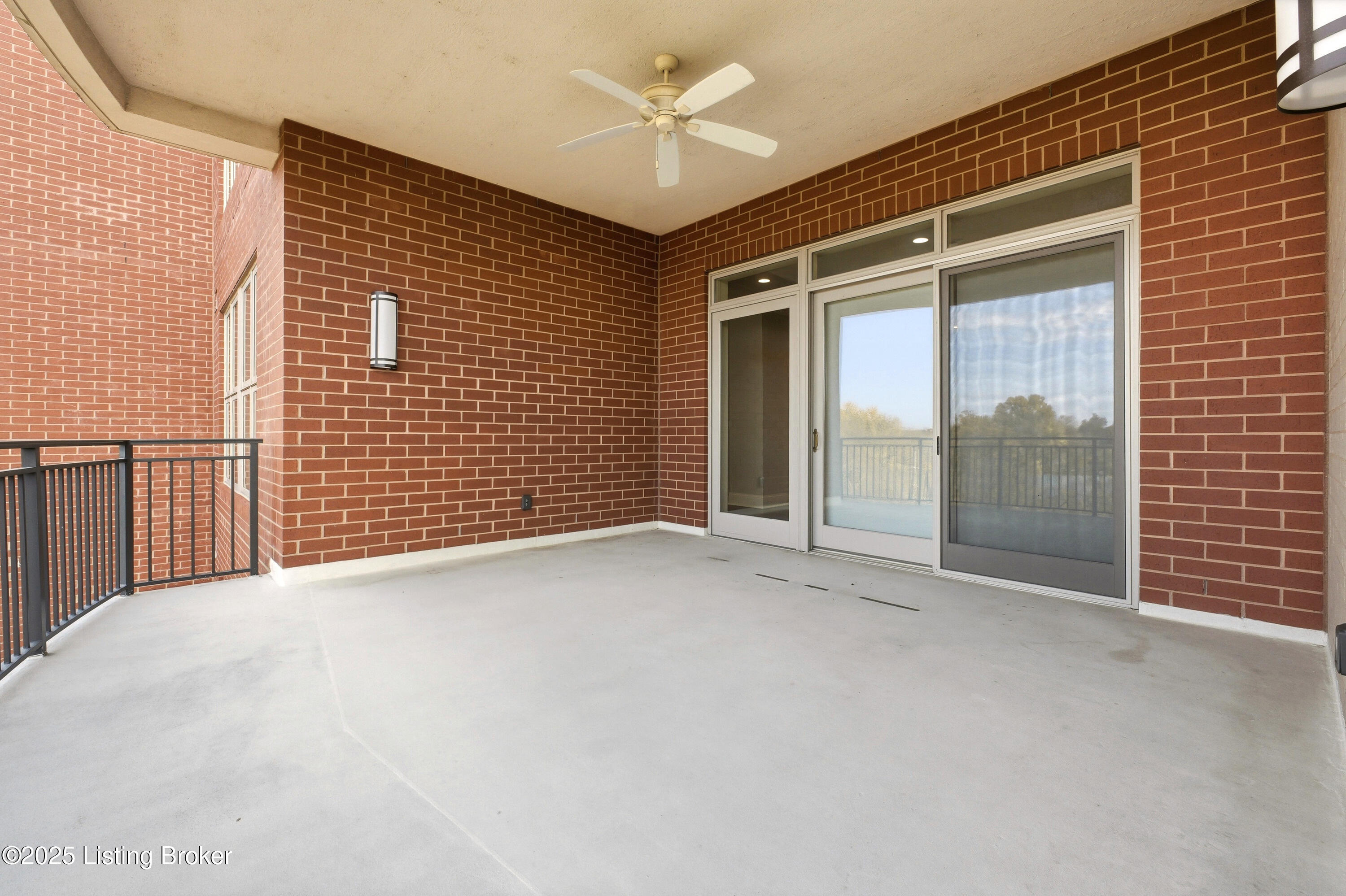 6600 Seminary Woods Pl 906