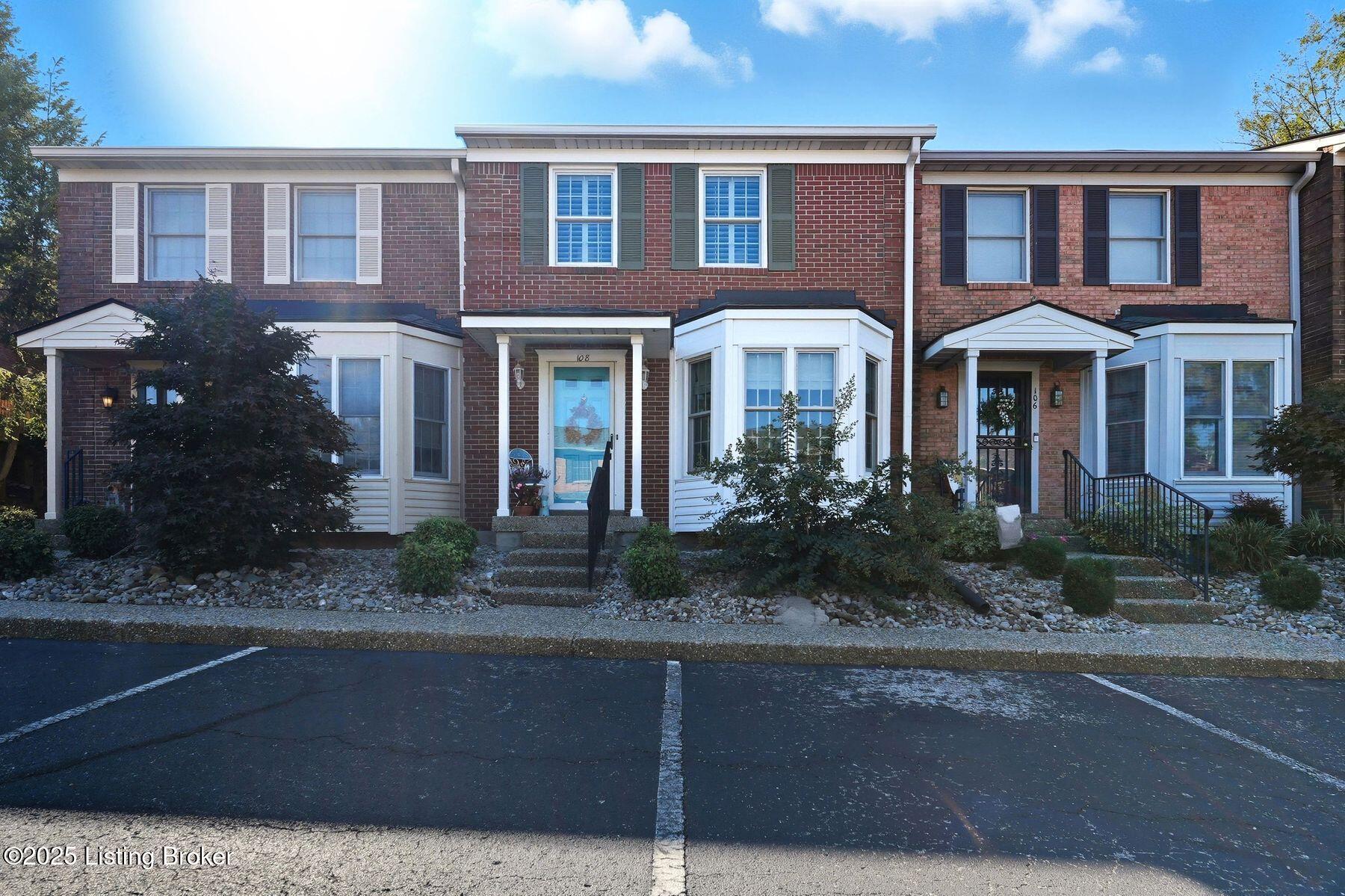 108 Gardiner Lake Rd