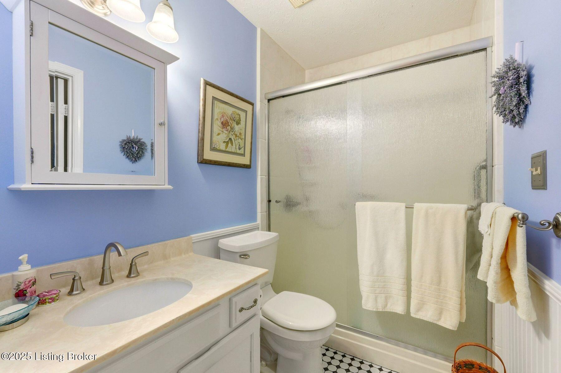 108 Gardiner Lake Rd