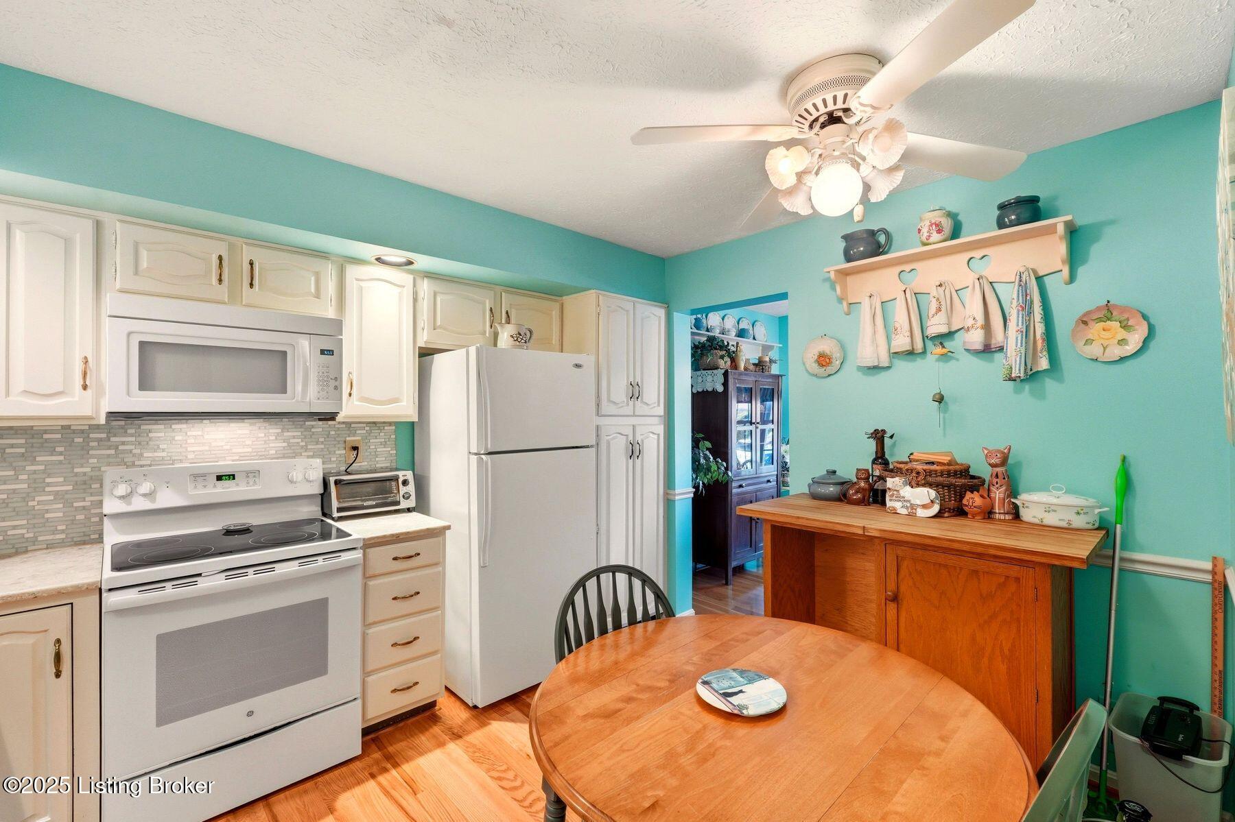 108 Gardiner Lake Rd