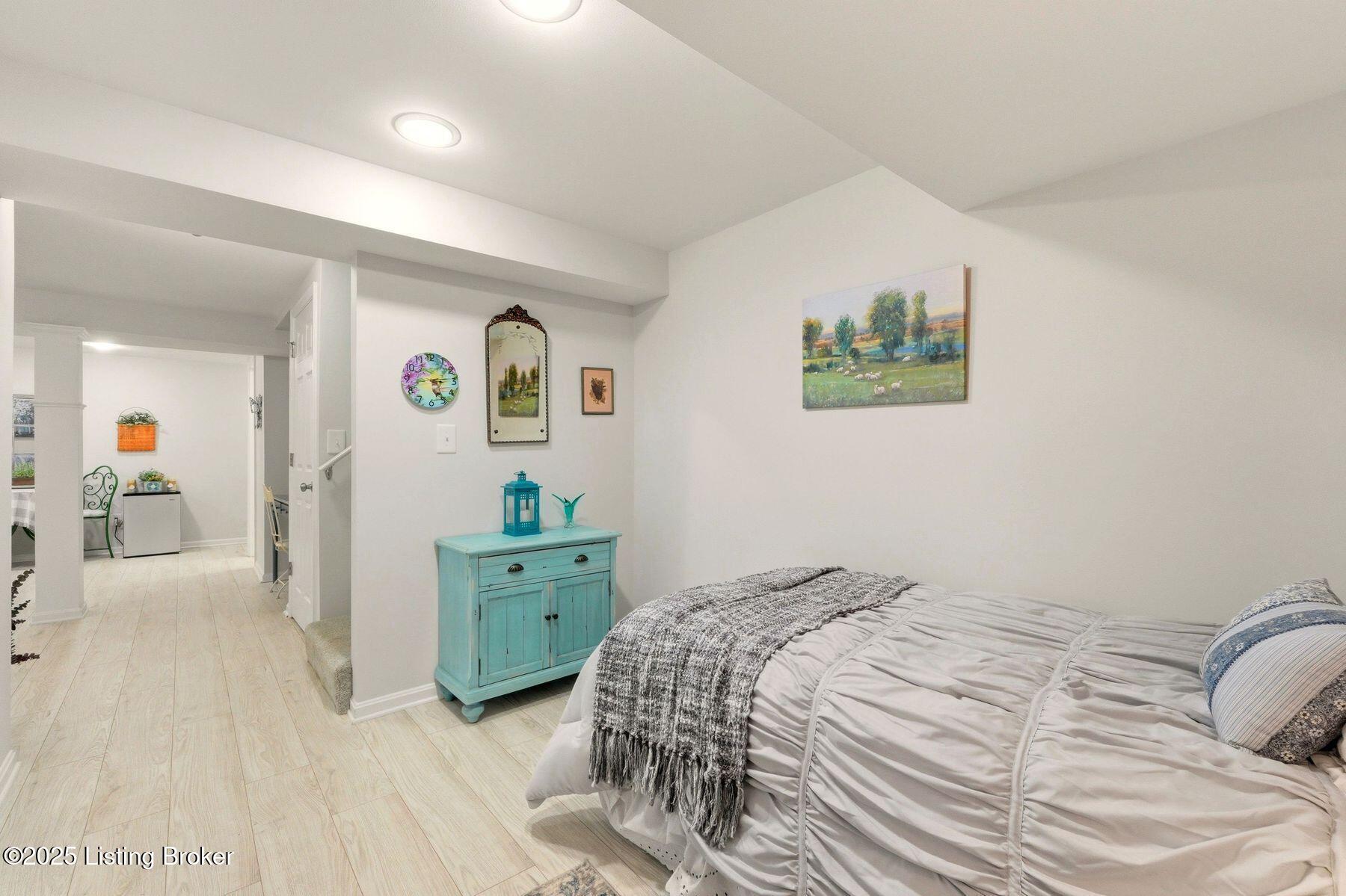 108 Gardiner Lake Rd