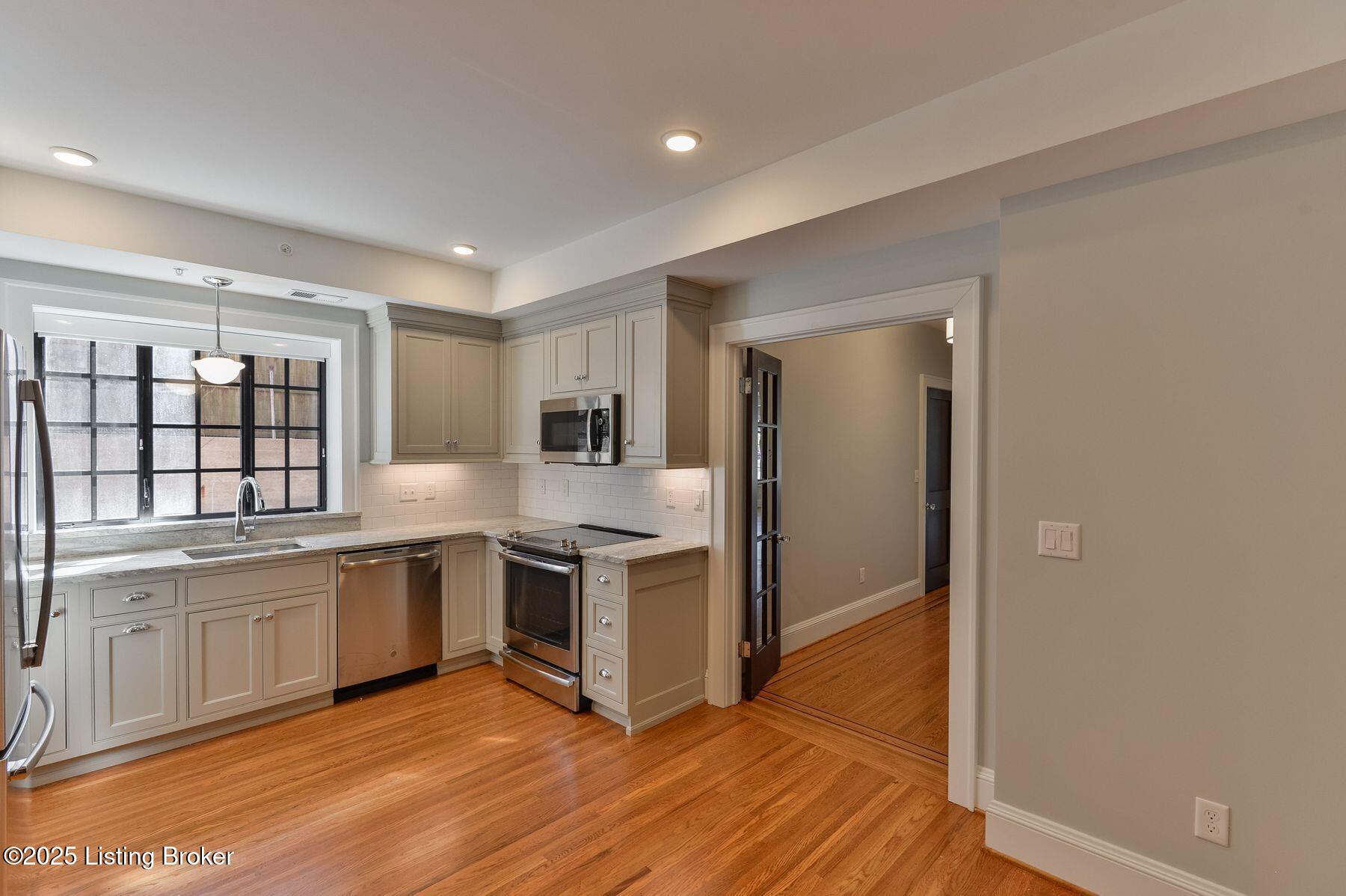 1411 Willow Ave 2