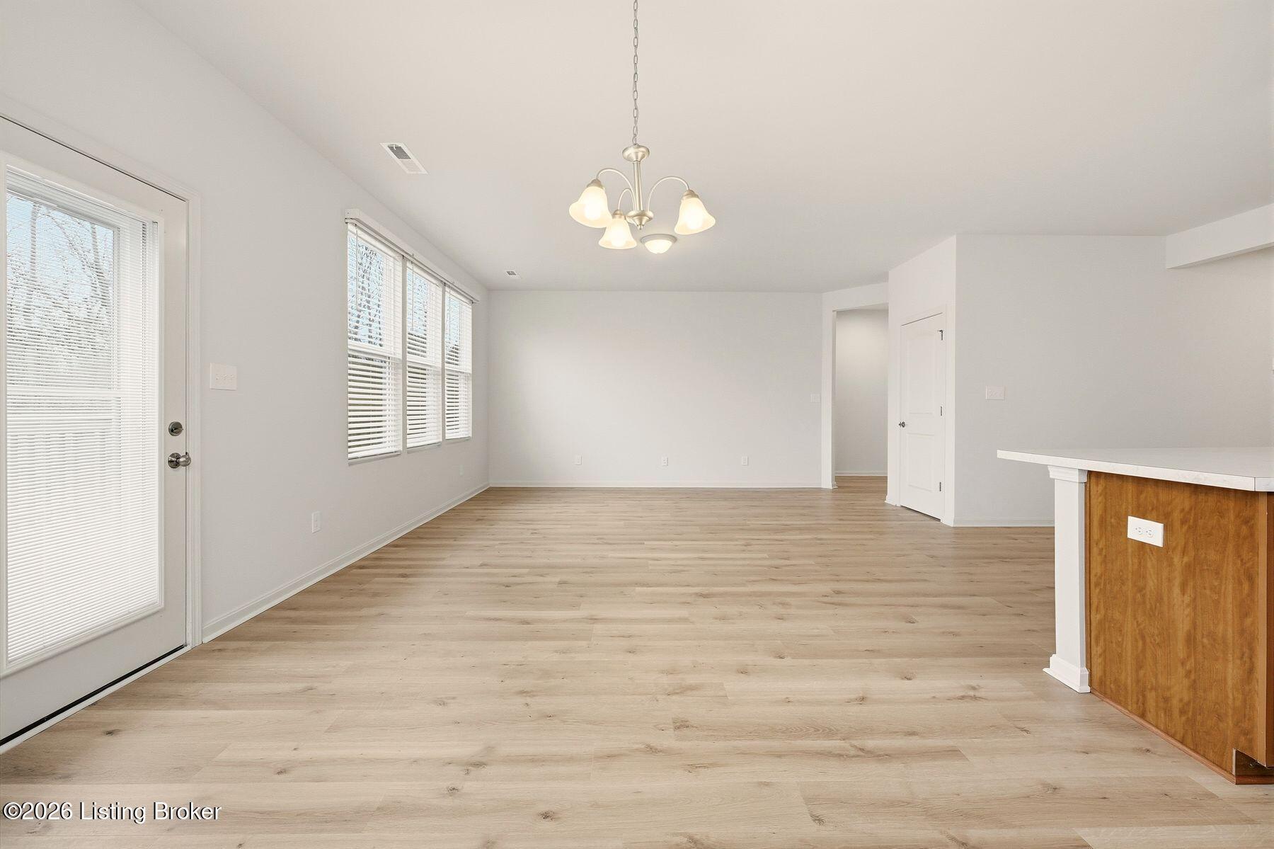 4018 Blackthorn Pl